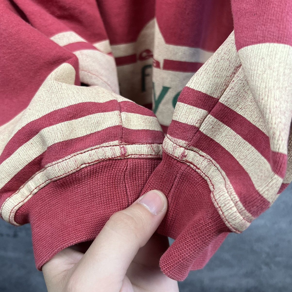 Gotcha Gotcha Vintage Men's Size XL Red Sweatshirt Size US XL / EU 56 / 4 - 13 Thumbnail