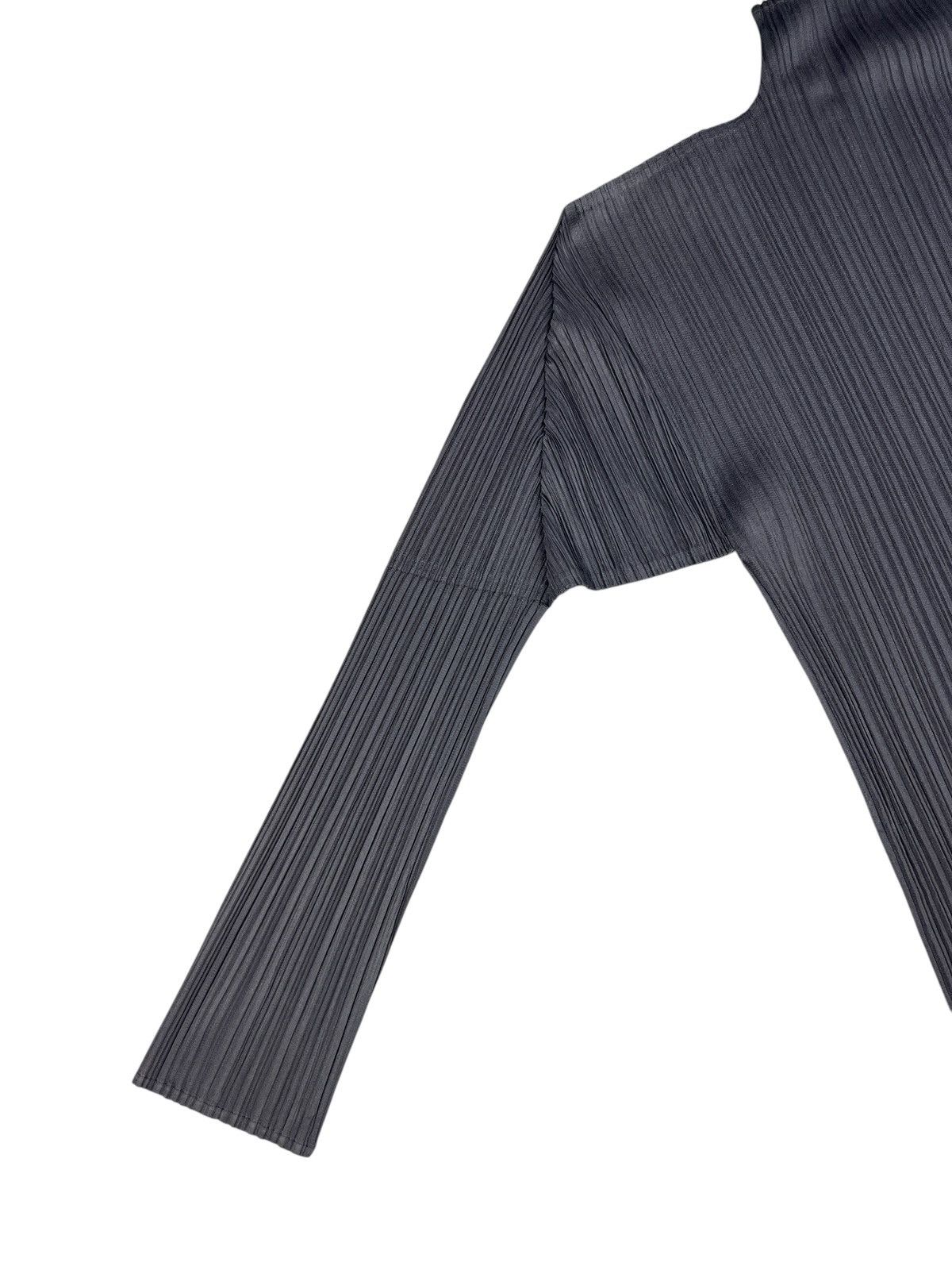 Pleats Please Issey Miyake Vintage Issey Miyake Pleats Please Mock Neck Tops Size M / US 6-8 / IT 42-44 - 5 Thumbnail
