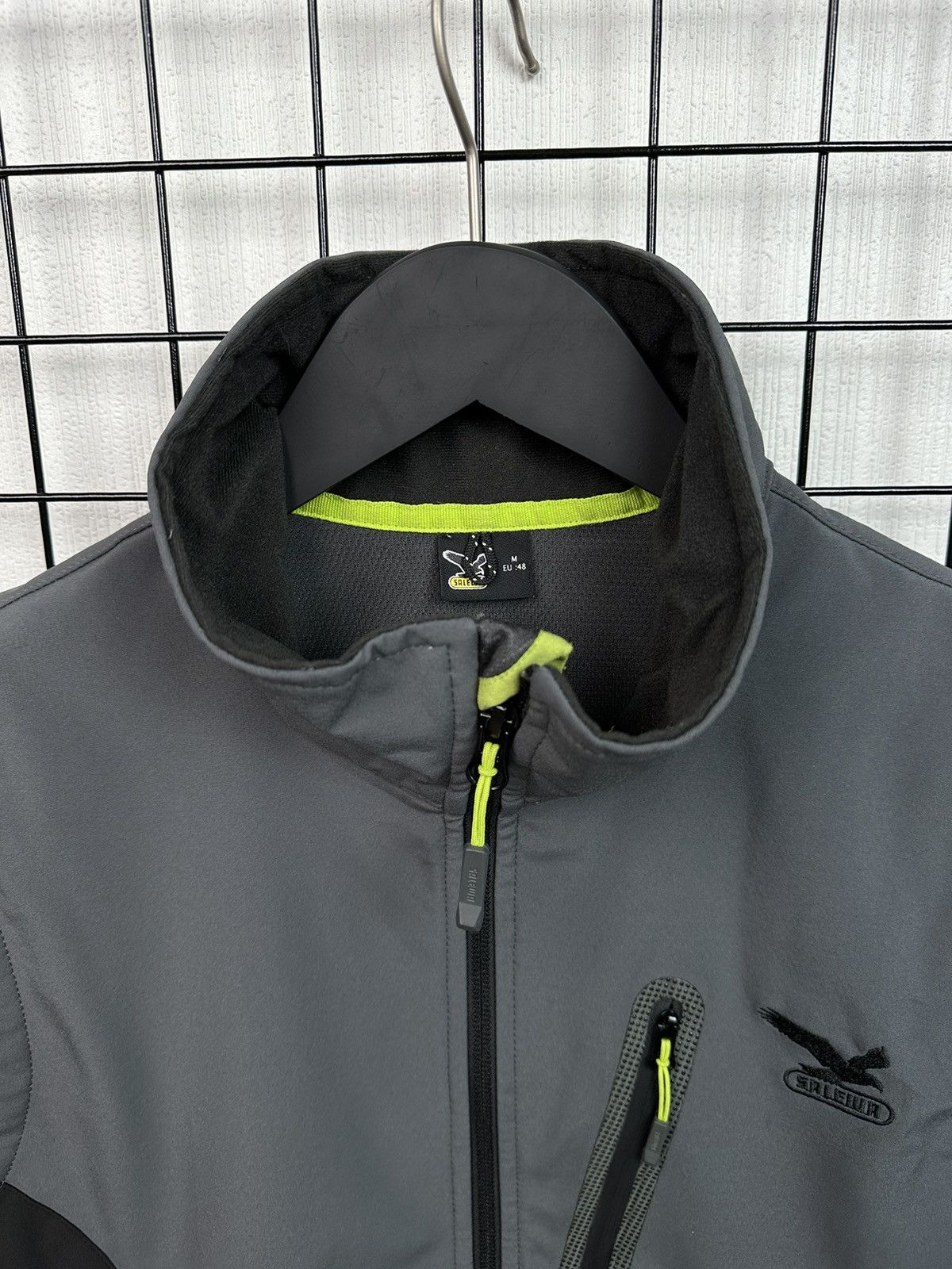 SALEWA Salewa windbreak Vest Size M Men Grey Black Size US M / EU 48-50 / 2 - 11 Thumbnail