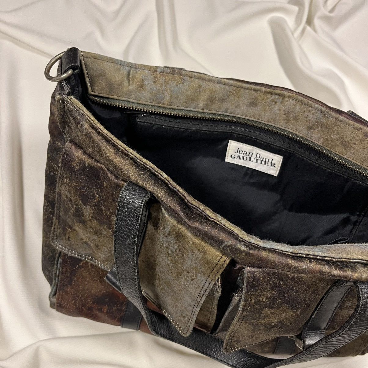 Jean Paul Gaultier × Vintage 1990’s Jean Paul GAULTIER Cyber Tanker Handbag Size ONE SIZE - 6 Thumbnail
