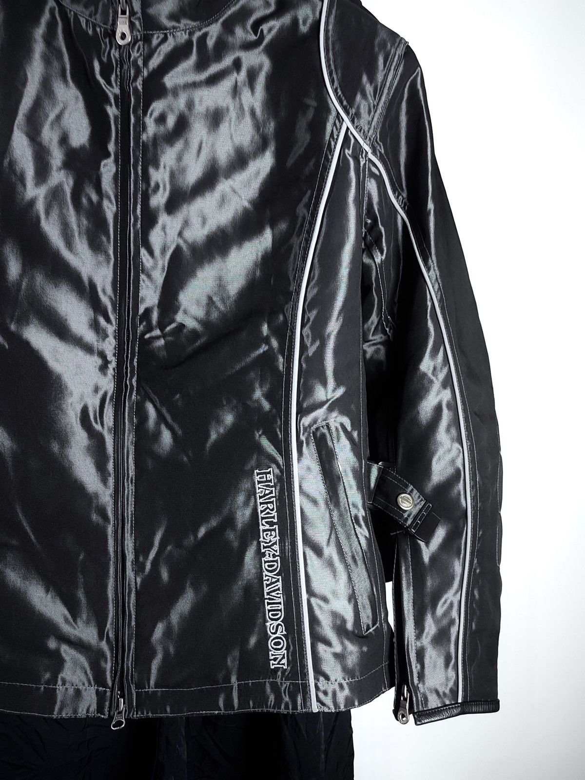 Harley Davidson Harley Davidson Reflective Nylon Biker Jacket Vintage 90s Size US L / EU 52-54 / 3 - 10 Thumbnail