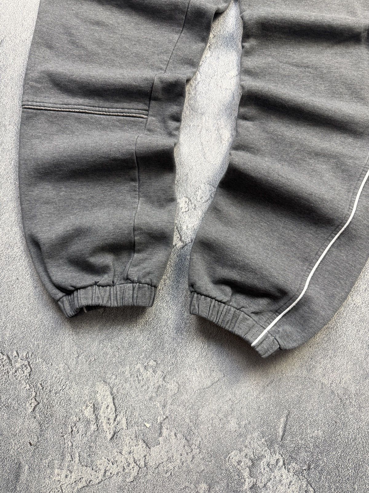 Nike Nike Vintage Baggy Sweatpants Cotton Pants Y2K Swoosh Size US 34 / EU 50 - 3 Thumbnail