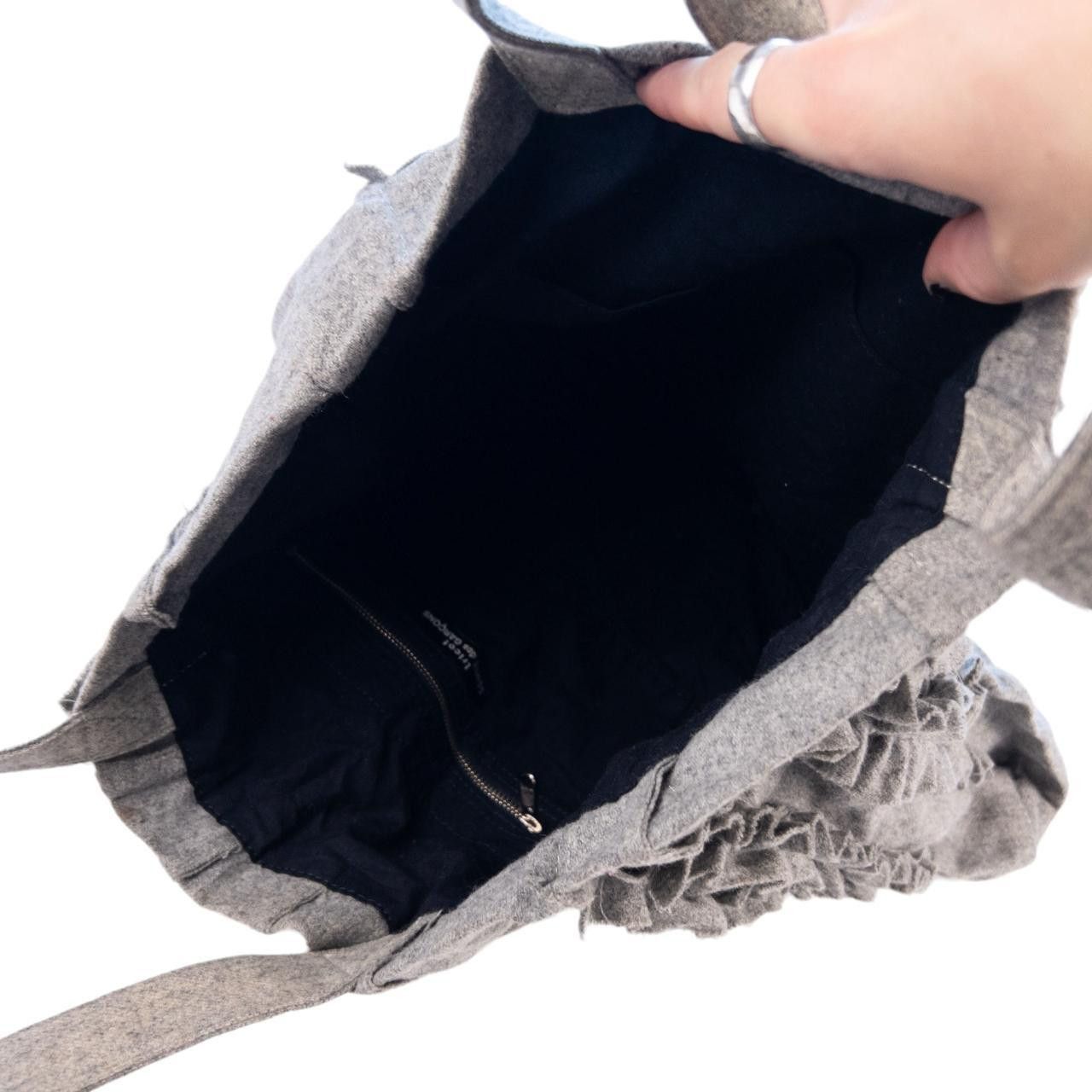 Tricot Comme des Garcons Vintage Comme Des Garcons tricot Wool Ruffle Shoulder Bag Size ONE SIZE - 4 Thumbnail