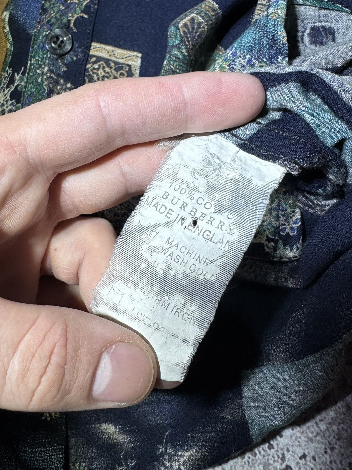 Burberry × Vintage Burberry London England Vintage Shirt Botton Up Size US L / EU 52-54 / 3 - 6 Thumbnail