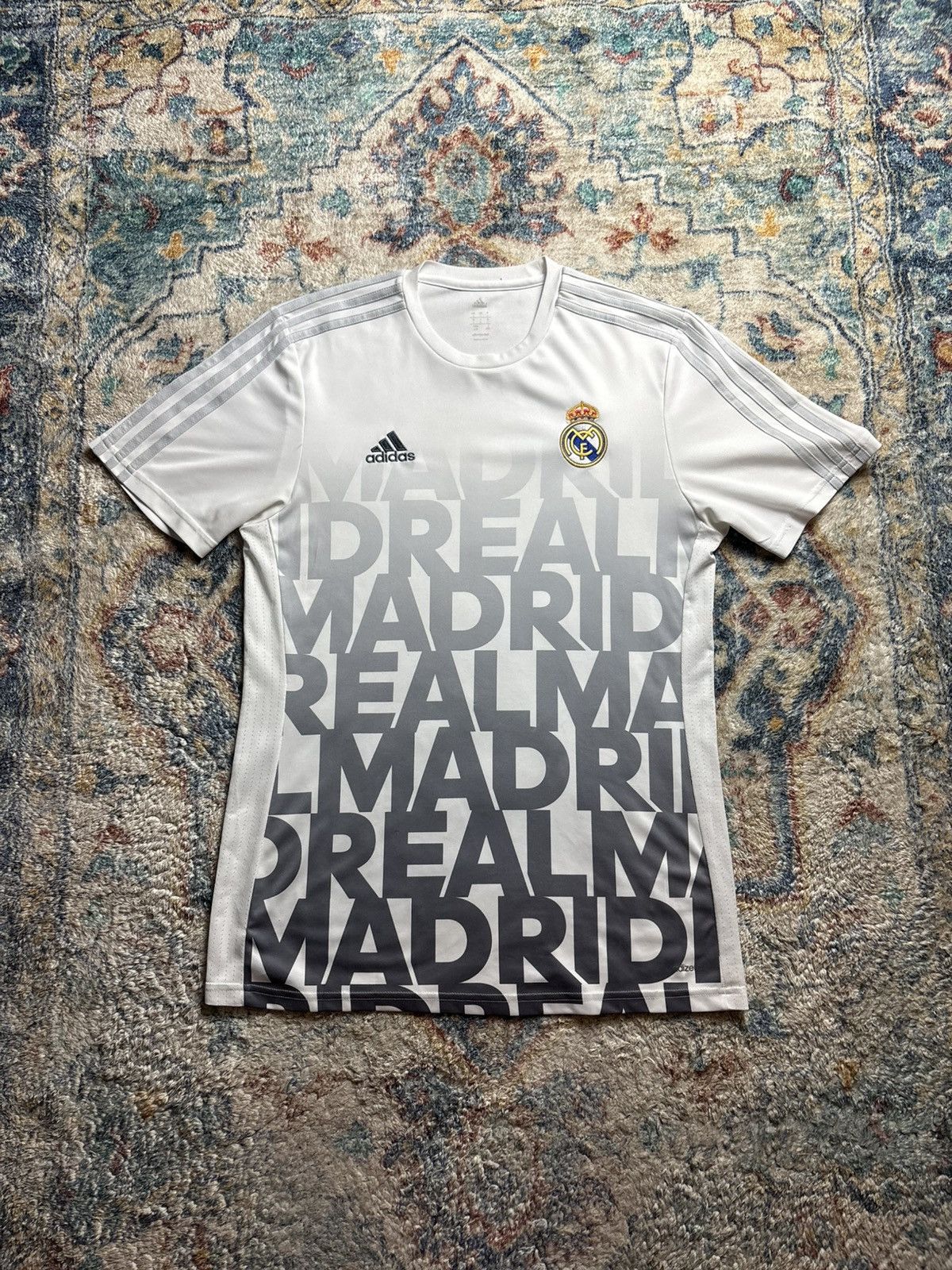 Adidas Adidas Real Madrid Soccer Jersey Large Size US L / EU 52-54 / 3 - 1 Thumbnail