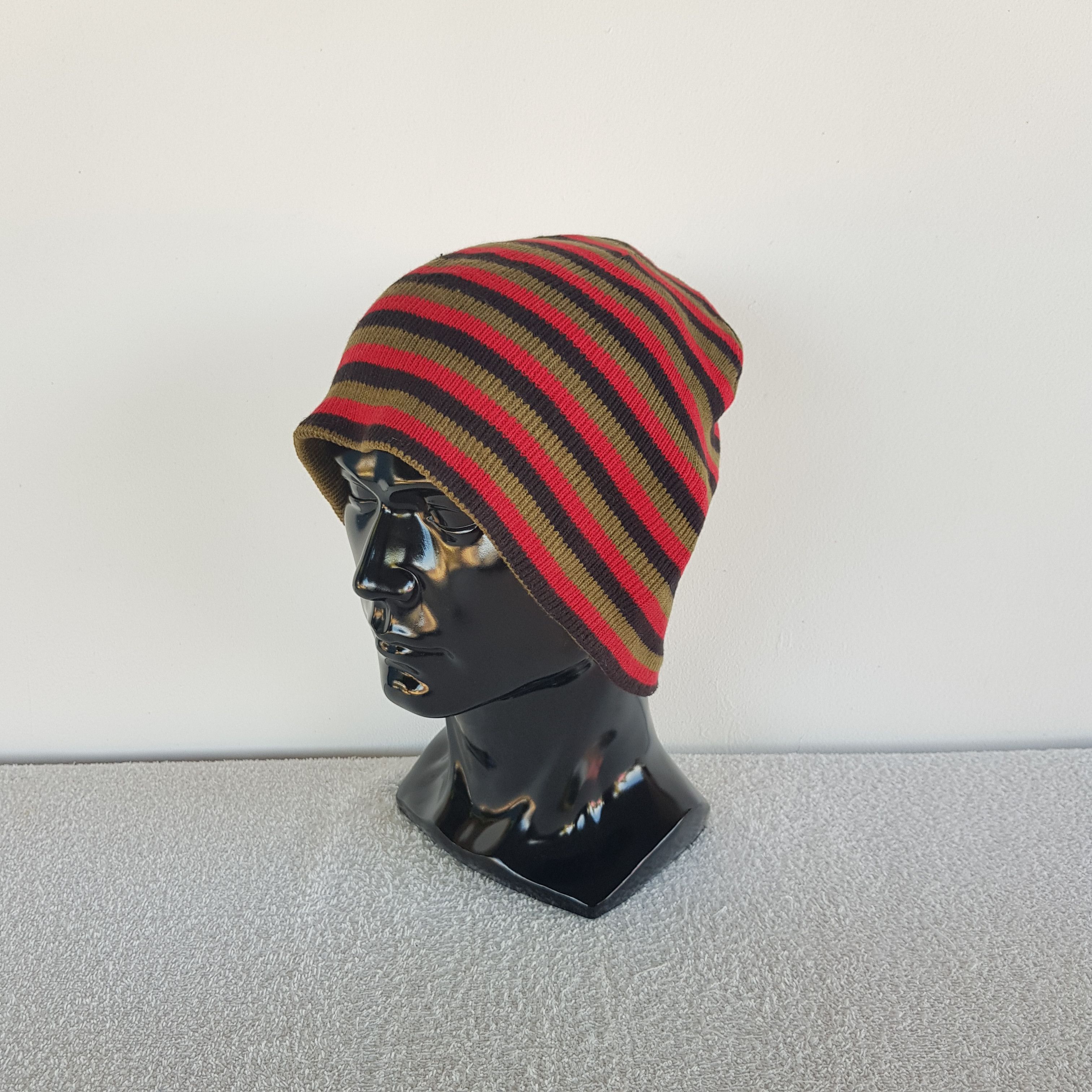 Japanese Brand × Other × Vintage Vintage Japanese Beanie Fair Isle Ribbed Knit Snow Caps Hat. Size ONE SIZE - 1 Thumbnail