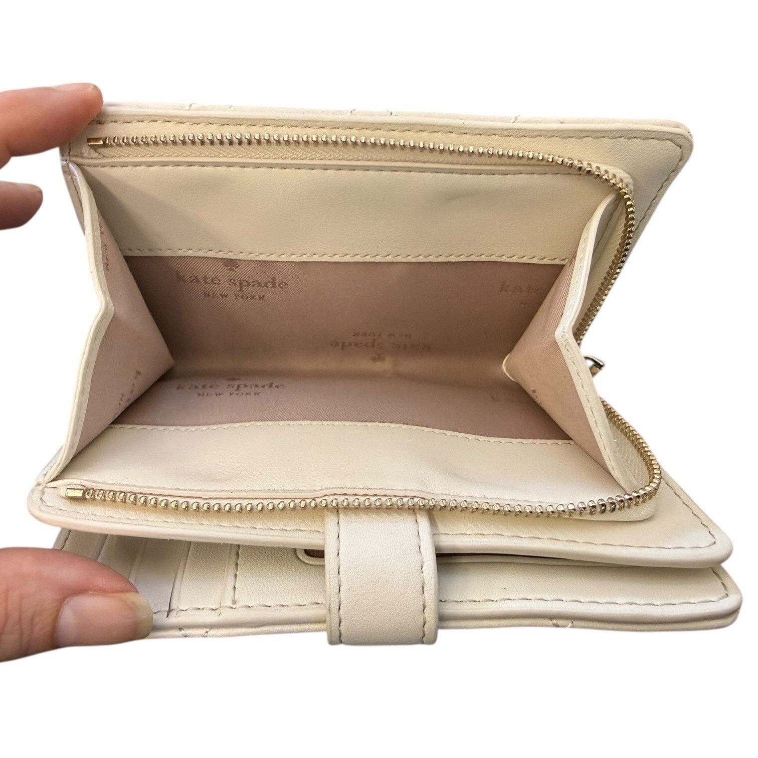 Kate Spade Off White Carey Quilted Bifold Snap Wallet