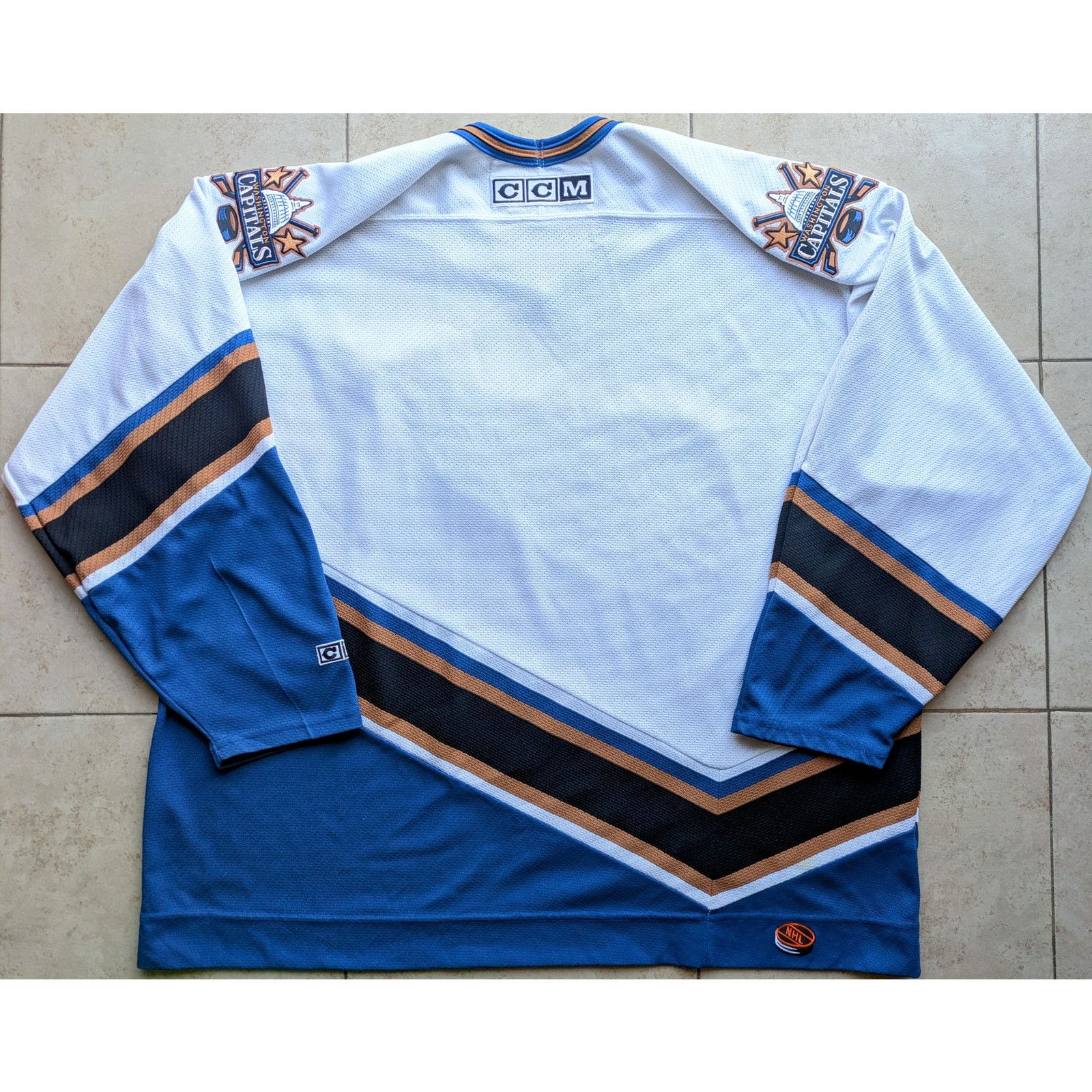 Ccm Washington Capitals 90s CCM jersey white Eagle 2XL NHL vtg Size US XXL / EU 58 / 5 - 5 Thumbnail
