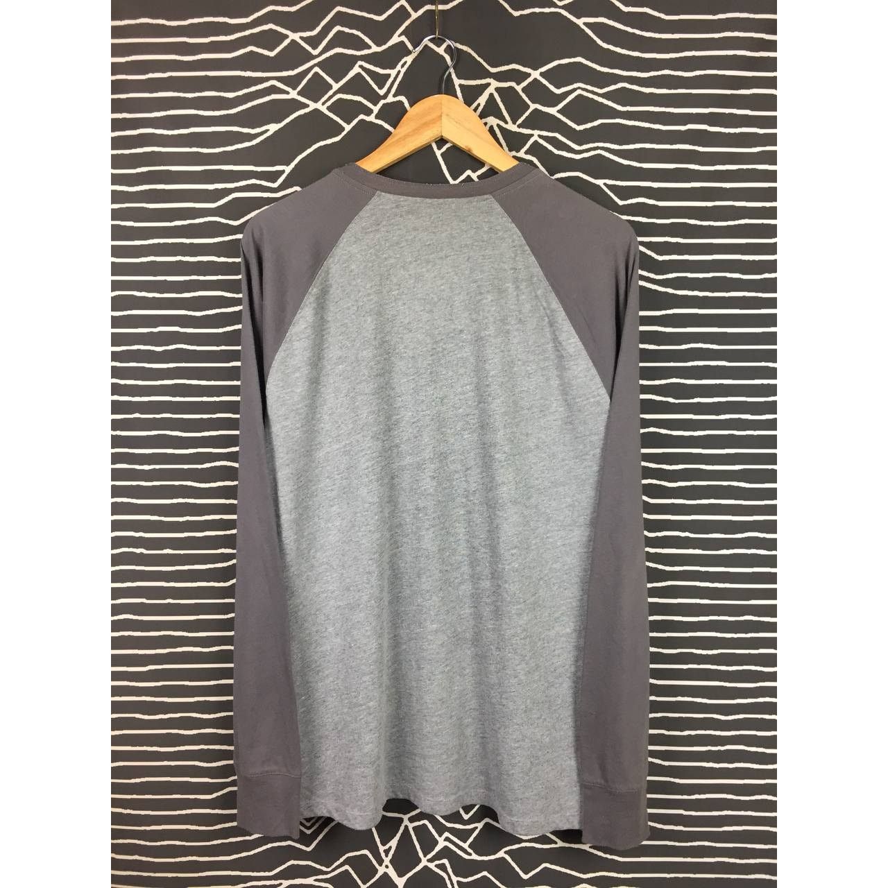 Gap GAP Everyday Casual Henley Neck Raglan Tee Size US L / EU 52-54 / 3 - 6 Thumbnail