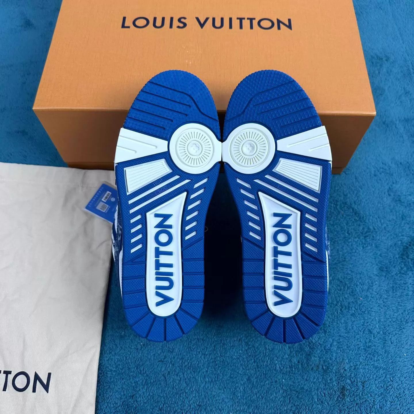 Louis Vuitton LV Trainer White Blue All Over Print Denim 2/36 Size US 5.5 / IT 35.5 - 5 Thumbnail