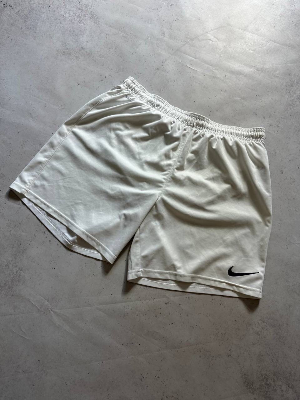 Nike × Vintage Vintage Nike Swoosh Nylon Shorts Y2K Sportwear L Size US 34 / EU 50 - 3 Thumbnail