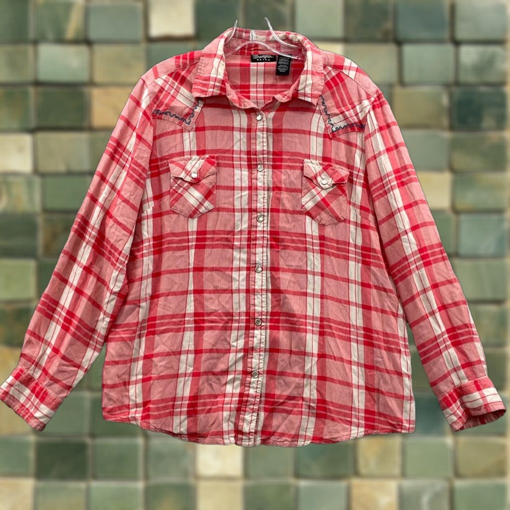 Wrangler Wrangler Shirt Women's XL Red Plaid Pearl Snap Western Cowboy Rodeo Y2k Cowgirl Vintage? Size XL / US 12-14 / IT 48-50 - 1 Thumbnail