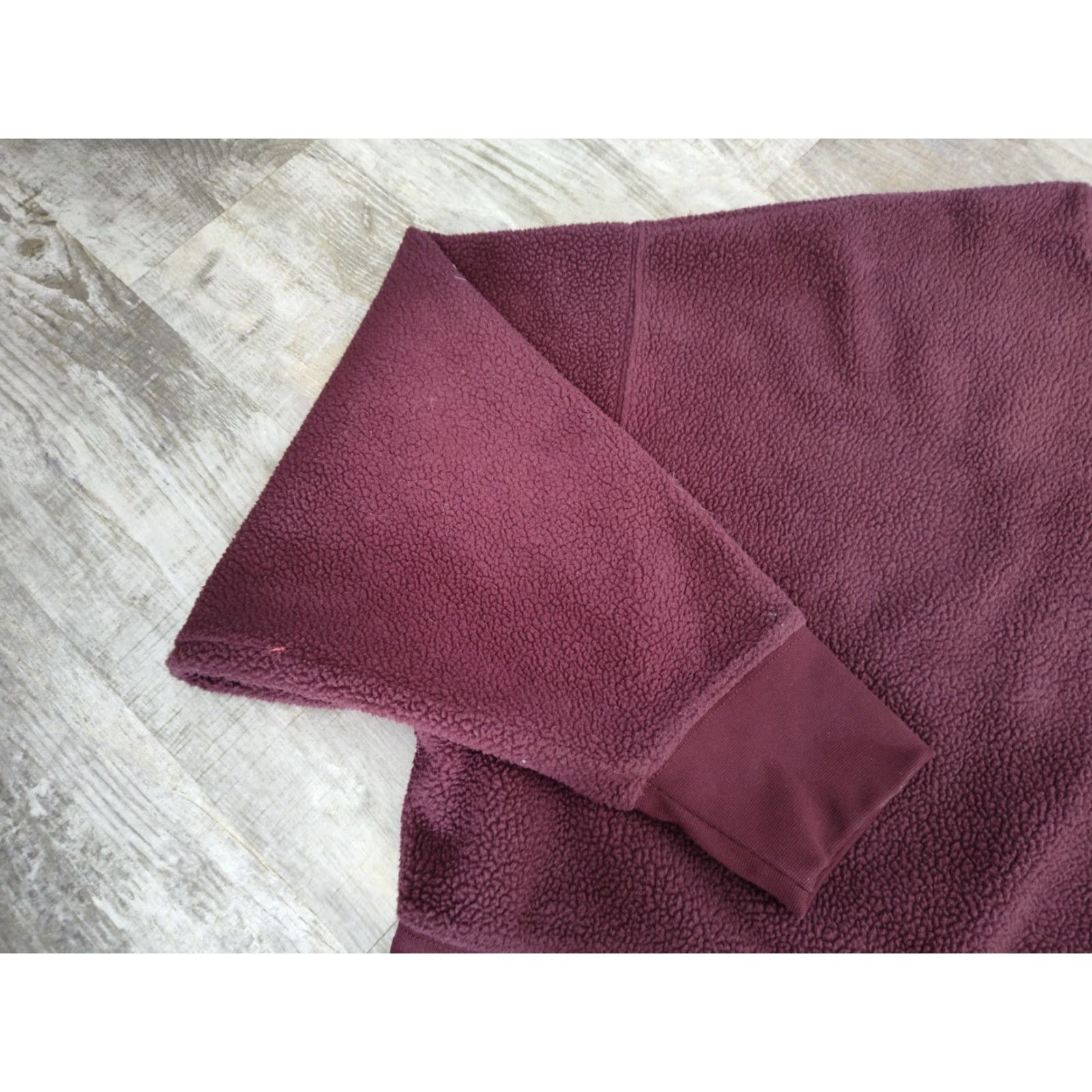 Nike Nike Women’s Plush Mod Crop Crewneck Sweatshirt Center Swoosh Burgundy Size M Size M / US 6-8 / IT 42-44 - 4 Thumbnail