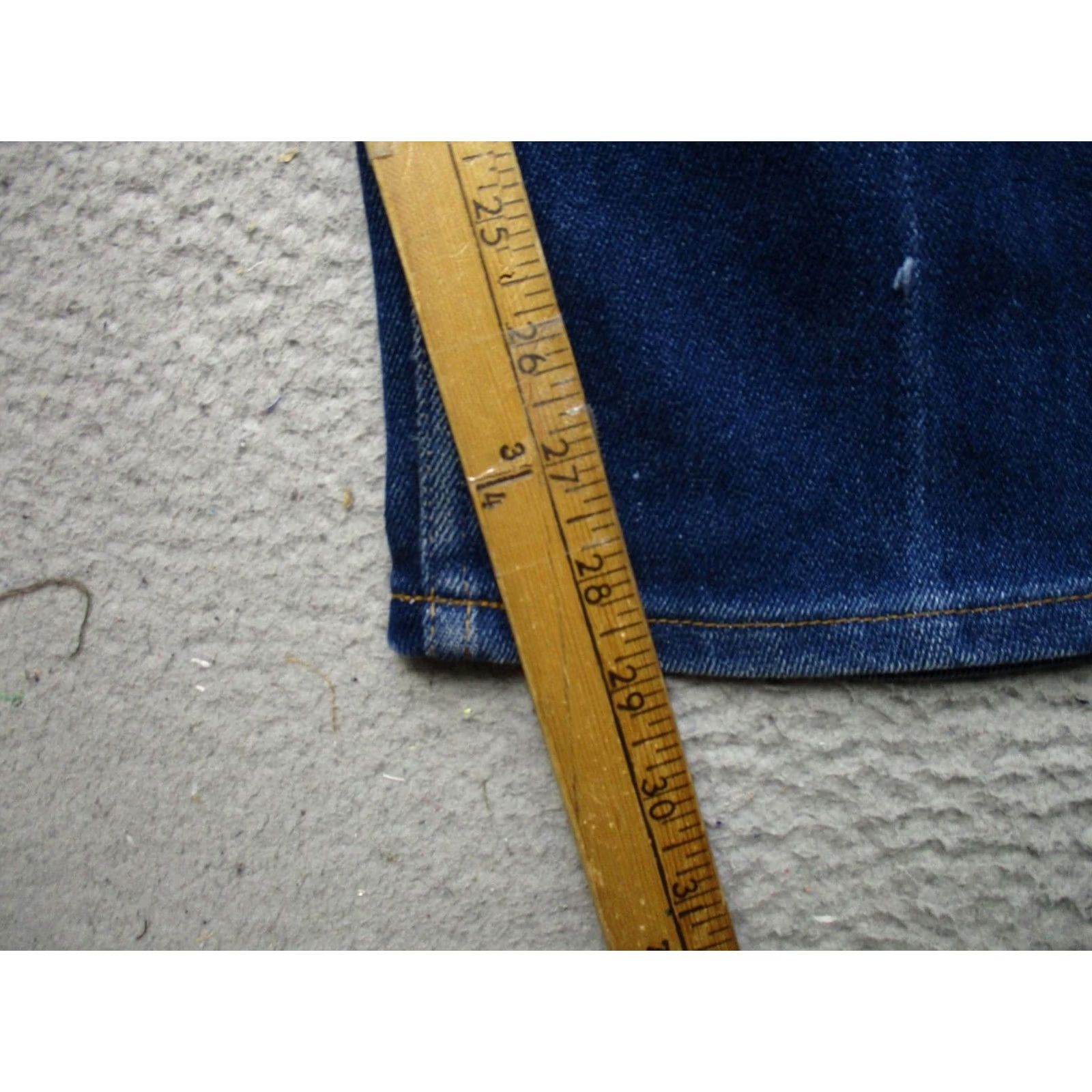 Levi's VINTAGE Levi's Mens Jeans Blue Med Wash Straight Regular Denim 36x30 Size US 36 / EU 52 - 7 Thumbnail