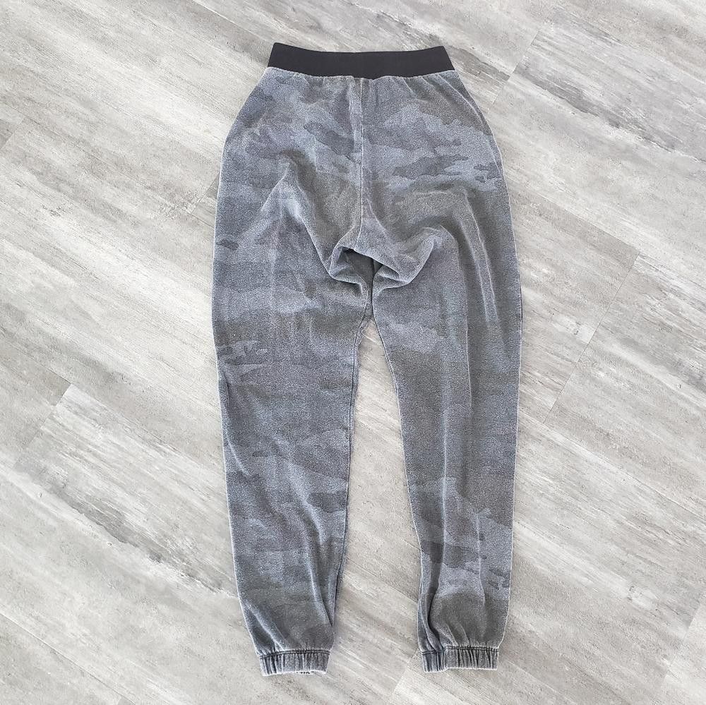 Designer Black Banded Camouflage VS Sport Sweats Size 26" / US 2 / IT 38 - 2 Thumbnail