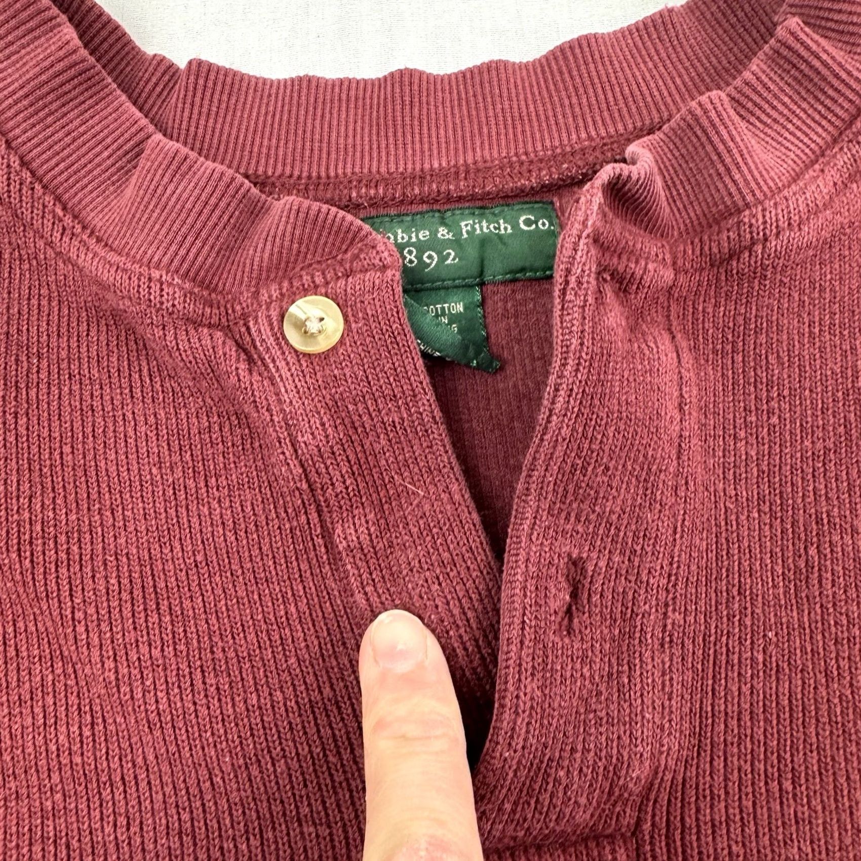 Abercrombie & Fitch VINTAGE Abercrombie & Fitch Henley Shirt Men L Red 90s Hipster Outdoor Shirt Mens Size US L / EU 52-54 / 3 - 4 Thumbnail