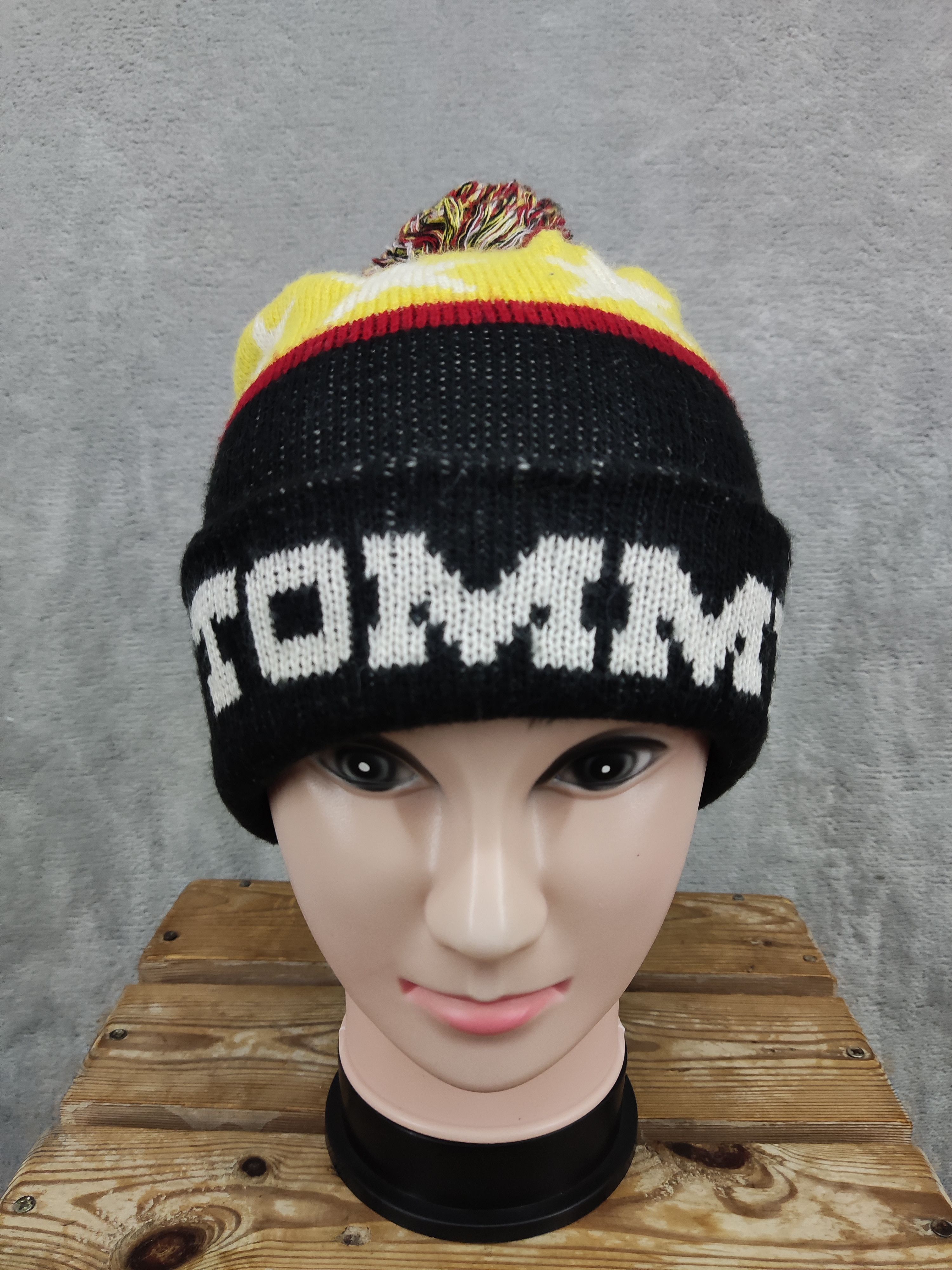 Hat Tommy Hilfiger Vintage Tommy hilfiger Beanie Hat Grailed