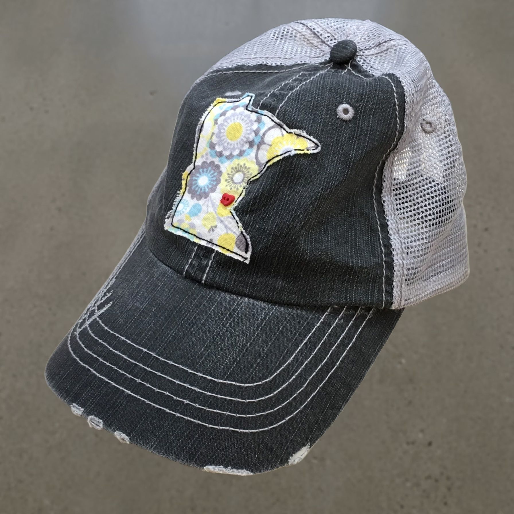 Logo 7 Minnesota Patch Trucker Hat Women Gray OS Adjustable Embroidered Logo Size ONE SIZE - 1 Thumbnail