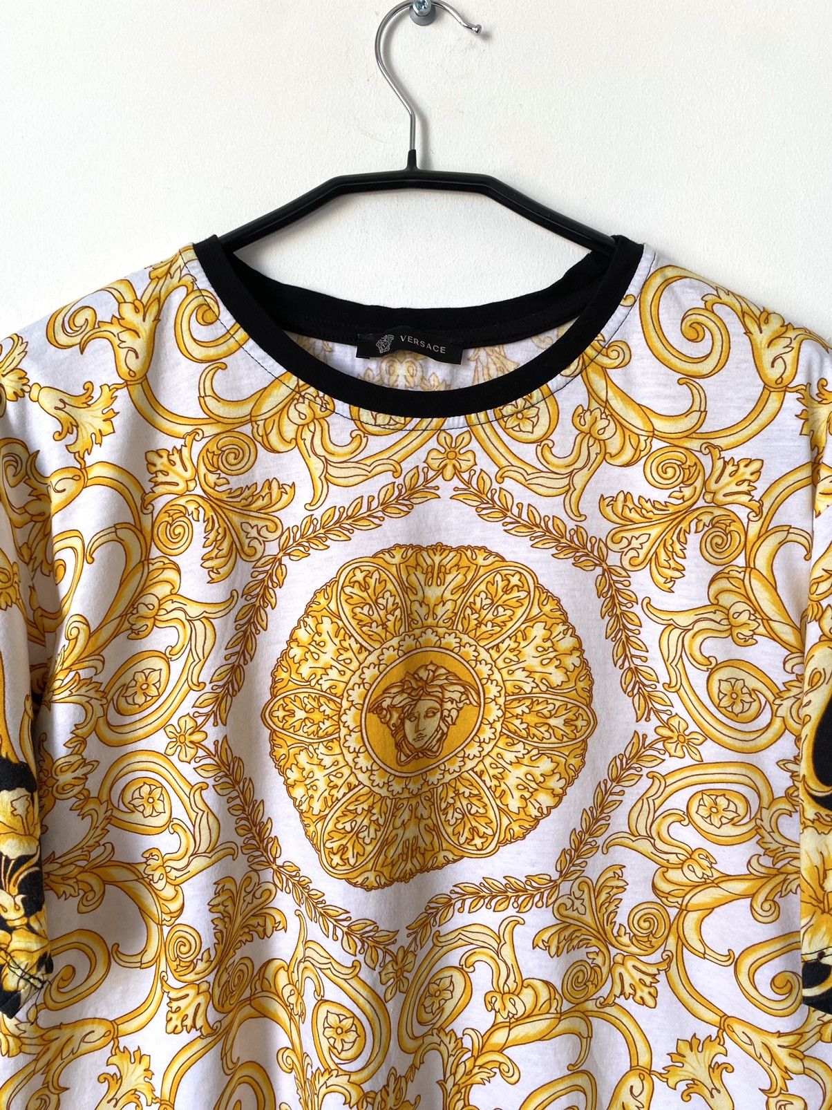 Versace Versace Medusa Print Cotton T-Shirt , Size:XL Size US XL / EU 56 / 4 - 2 Thumbnail
