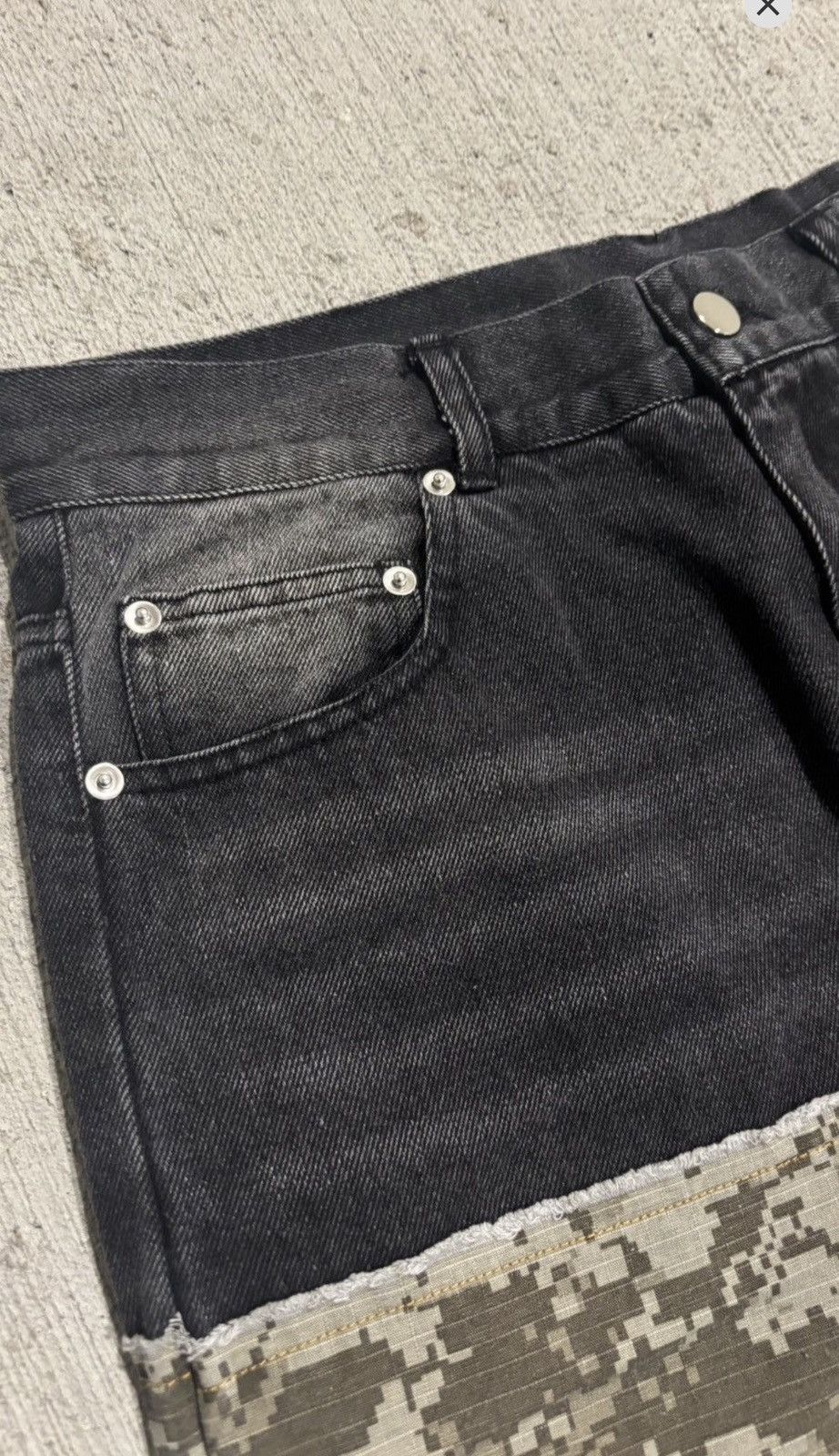 Other Nothing Into Something Digital Camo Jeans Size 32 Size US 32 / EU 48 - 2 Thumbnail