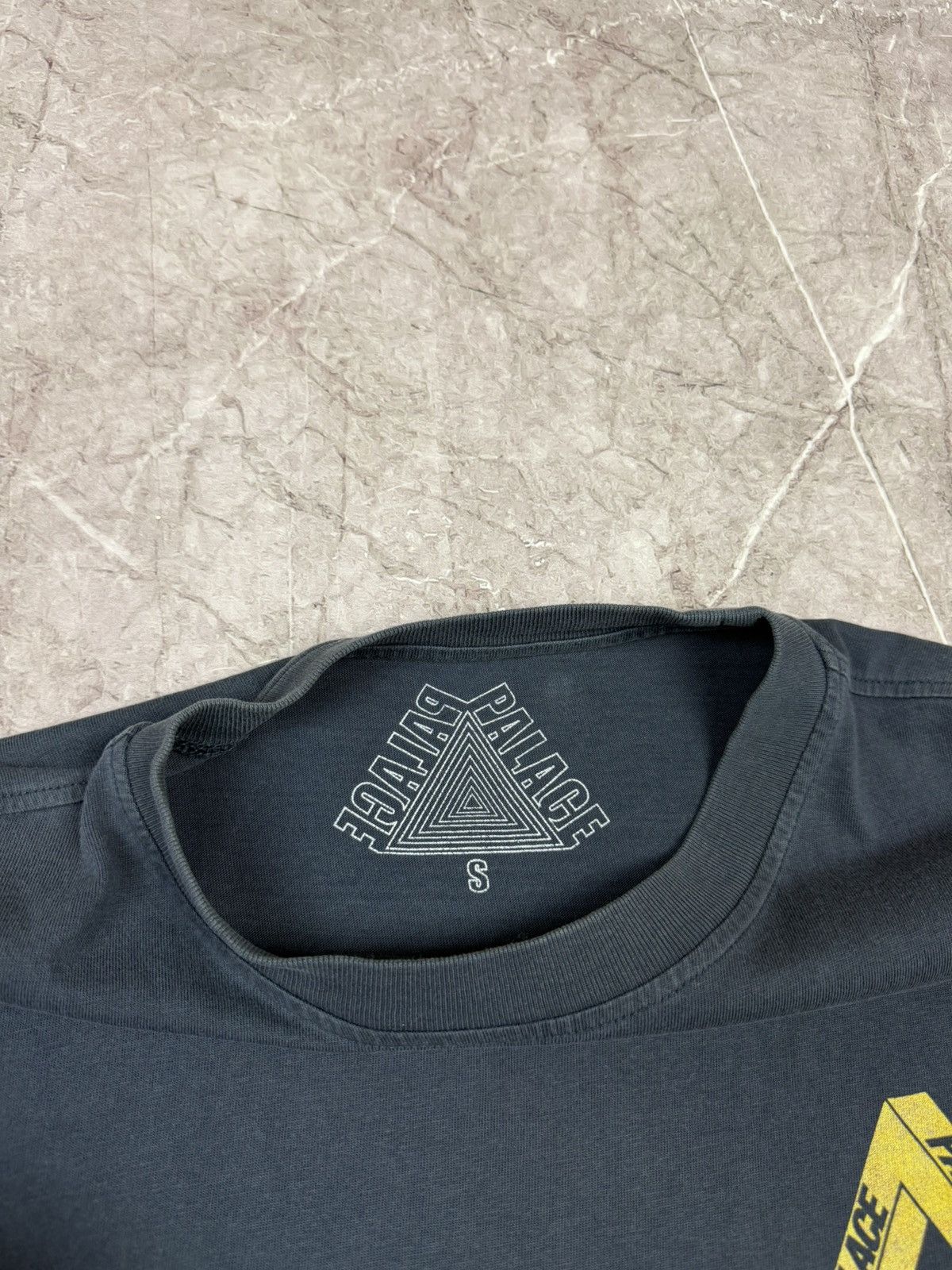 Palace Palace Skulls Tri-Ferg T-Shirt — Navy (Fall 2017) Size US S / EU 44-46 / 1 - 5 Thumbnail