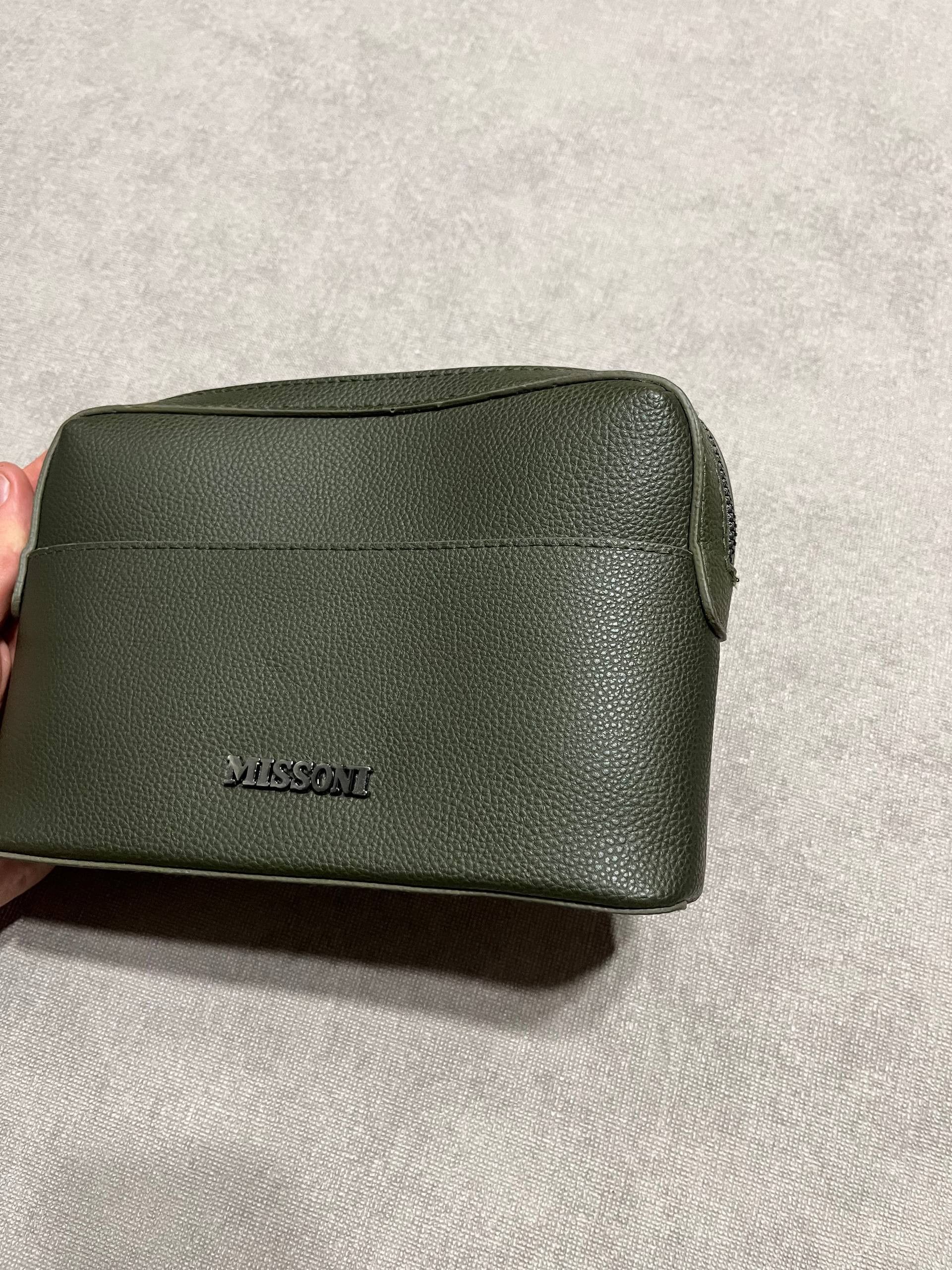 Missoni Missoni Women`s Hardware Logo Leather Cosmetic Pouch Bag Size ONE SIZE - 4 Thumbnail