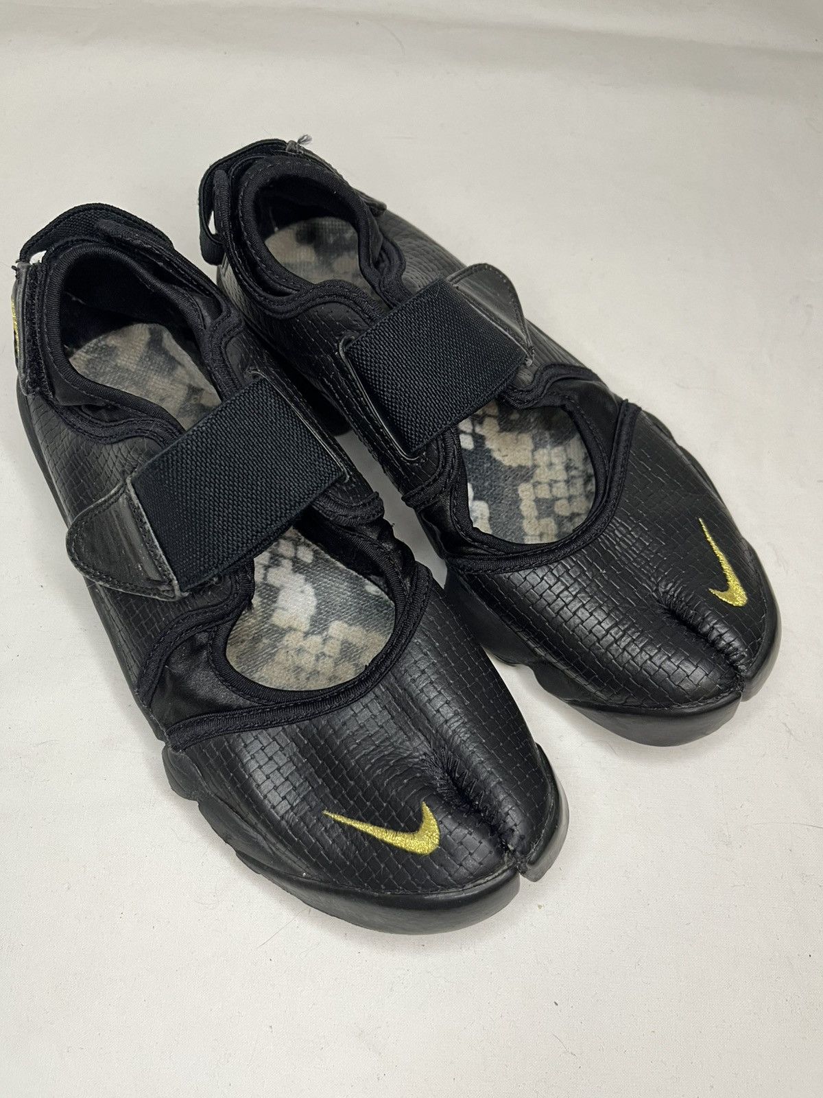 Japanese Brand Tabi Nike Air Rift Shoes Size US 8 / IT 38 - 1 Thumbnail