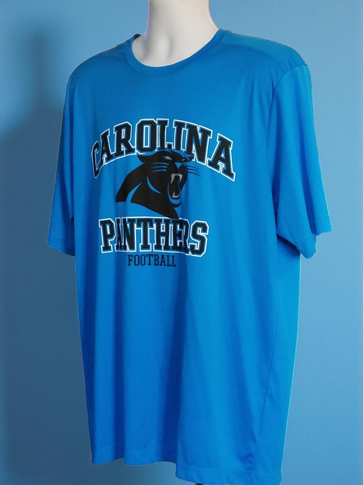 NFL Official Carolina Panthers Football T-Shirt Size X-Large Size ONE SIZE - 4 Thumbnail