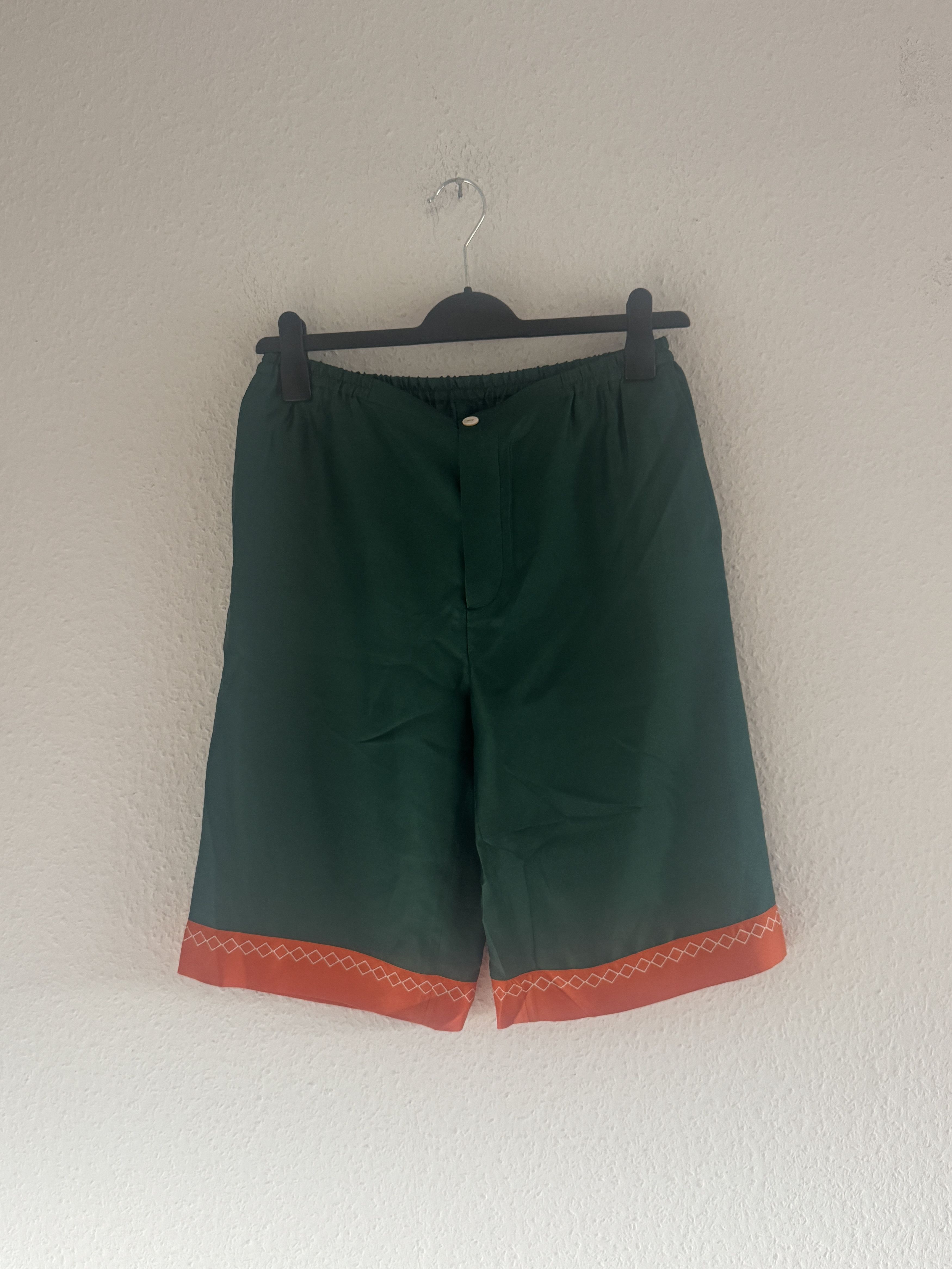 Gucci Green Silk Logo Shorts Size US 30 / EU 46 - 1 Thumbnail