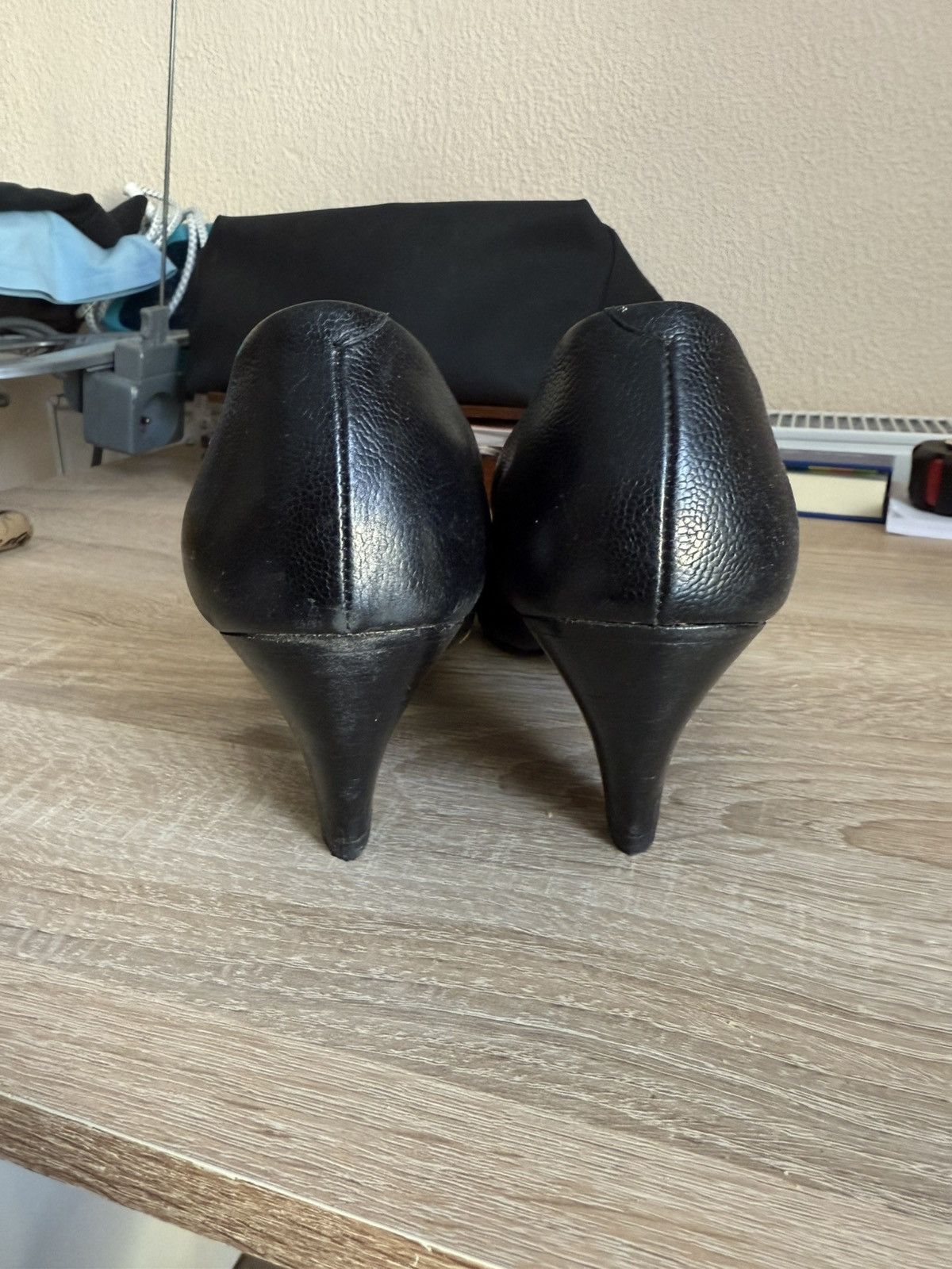 Valentino Very nice Size US 10 / IT 40 - 6 Thumbnail