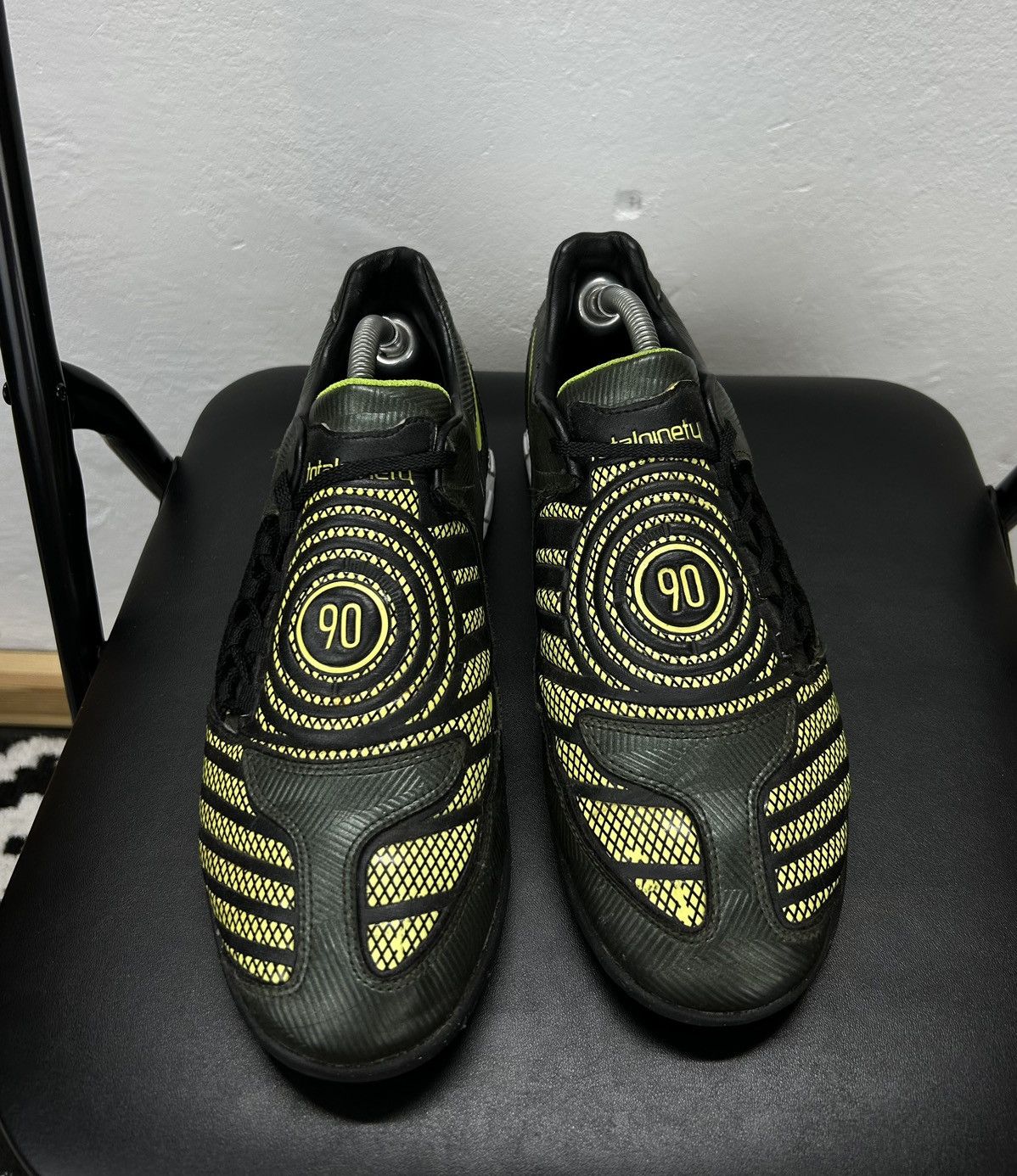 Nike Total 90 Shoot II TF Football Boots 2008 Edition sz 44