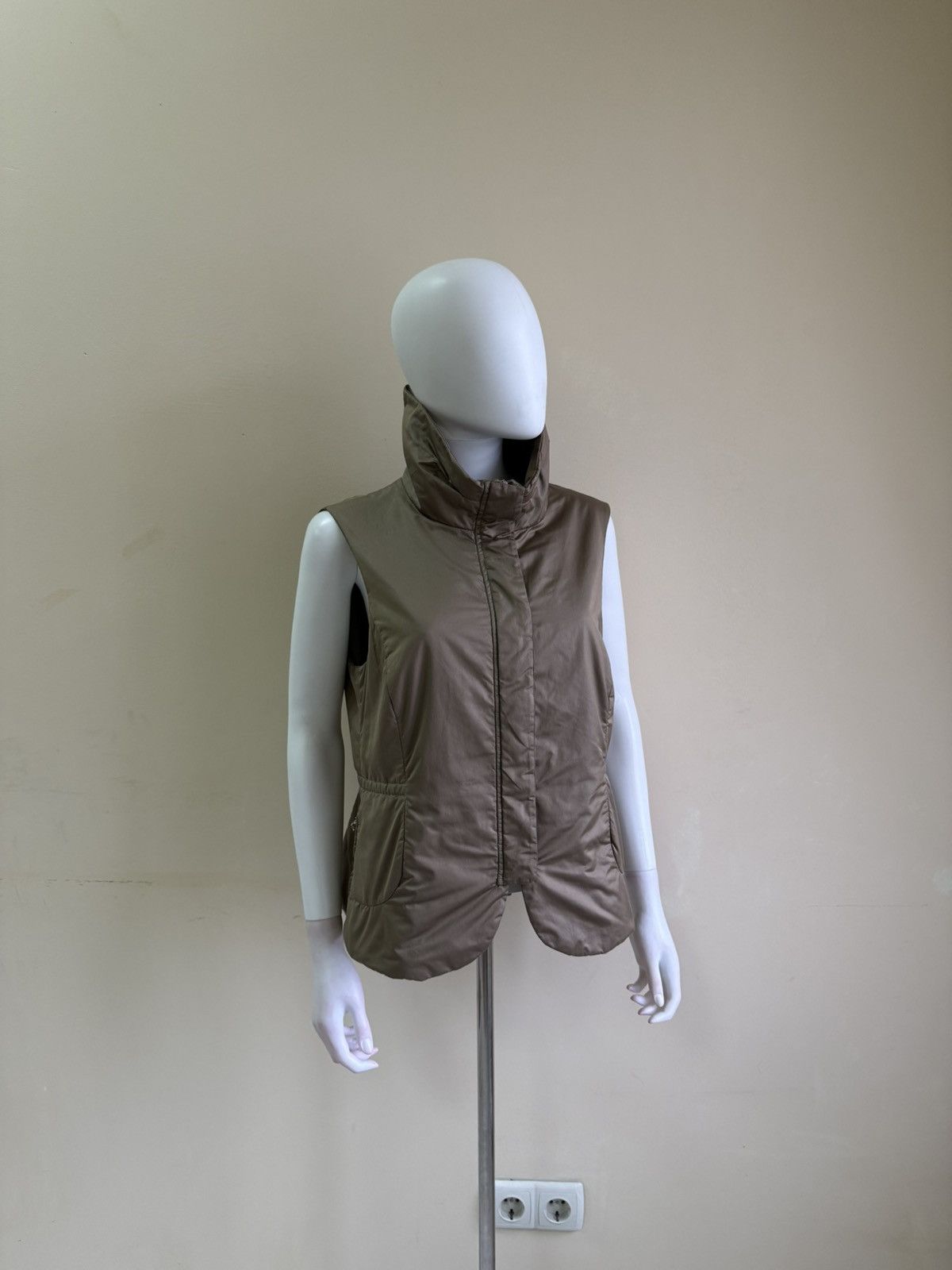 Brunello Cucinelli Brunello Cucinelli Womens Brown Lana Wool Vest Size 48 Size XL / US 12-14 / IT 48-50 - 1 Thumbnail
