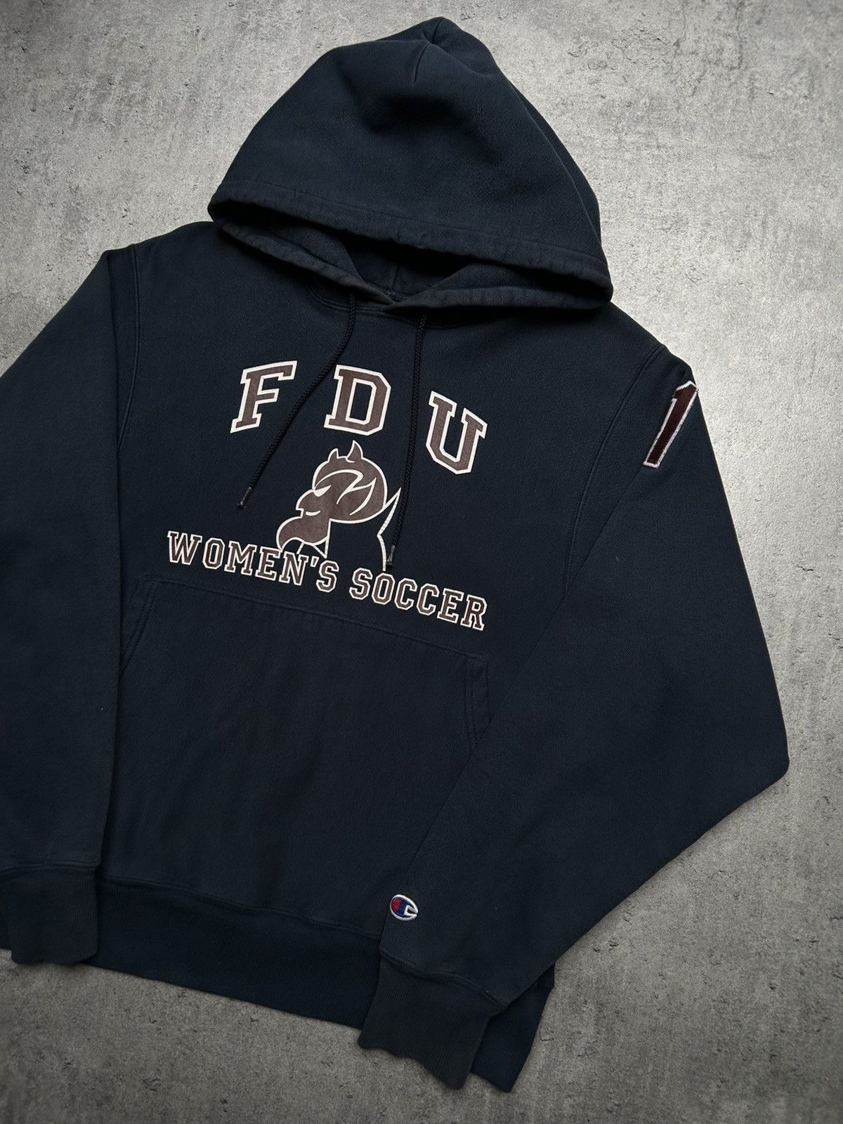 Champion × Vintage Champion University Reverse Weave Women’s Soccer FDU Hoodie Size US S / EU 44-46 / 1 - 2 Thumbnail