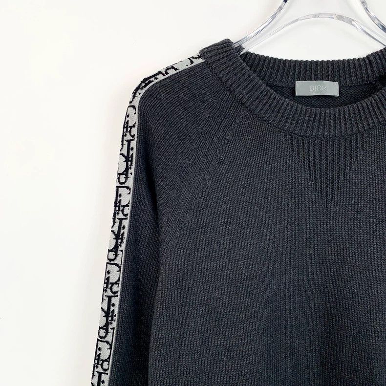 Dior Dior Dark gray side logo letter inlaid cotton round-neck lo Size US S / EU 44-46 / 1 - 3 Thumbnail