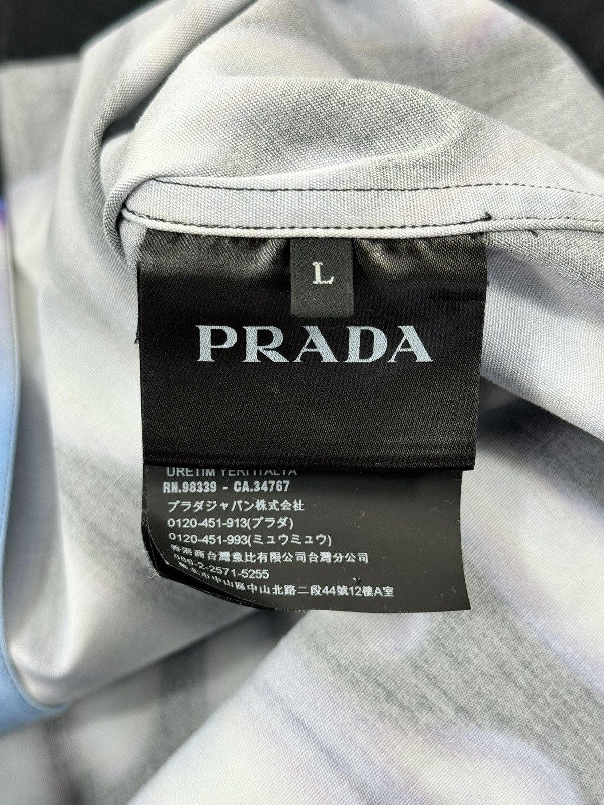 Prada DOUBLE MATCH FLAME PRINT BOX FIT SHIRT Size US L / EU 52-54 / 3 - 6 Thumbnail