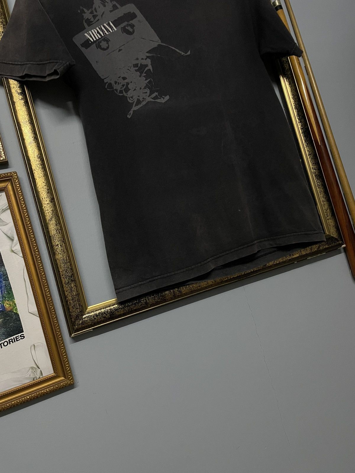 Band Tees Vintage Original Nirvana Casette Tape Grunge Sunfaded Tshirt Size US M / EU 48-50 / 2 - 6 Thumbnail