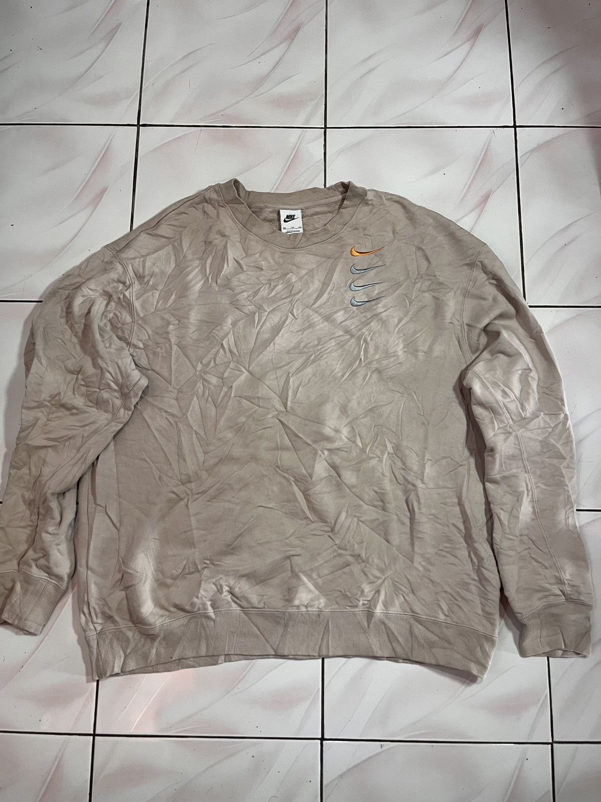 Nike Nike French Terry Swoosh Crewneck Embroidered Size US XXL / EU 58 / 5 - 2 Thumbnail