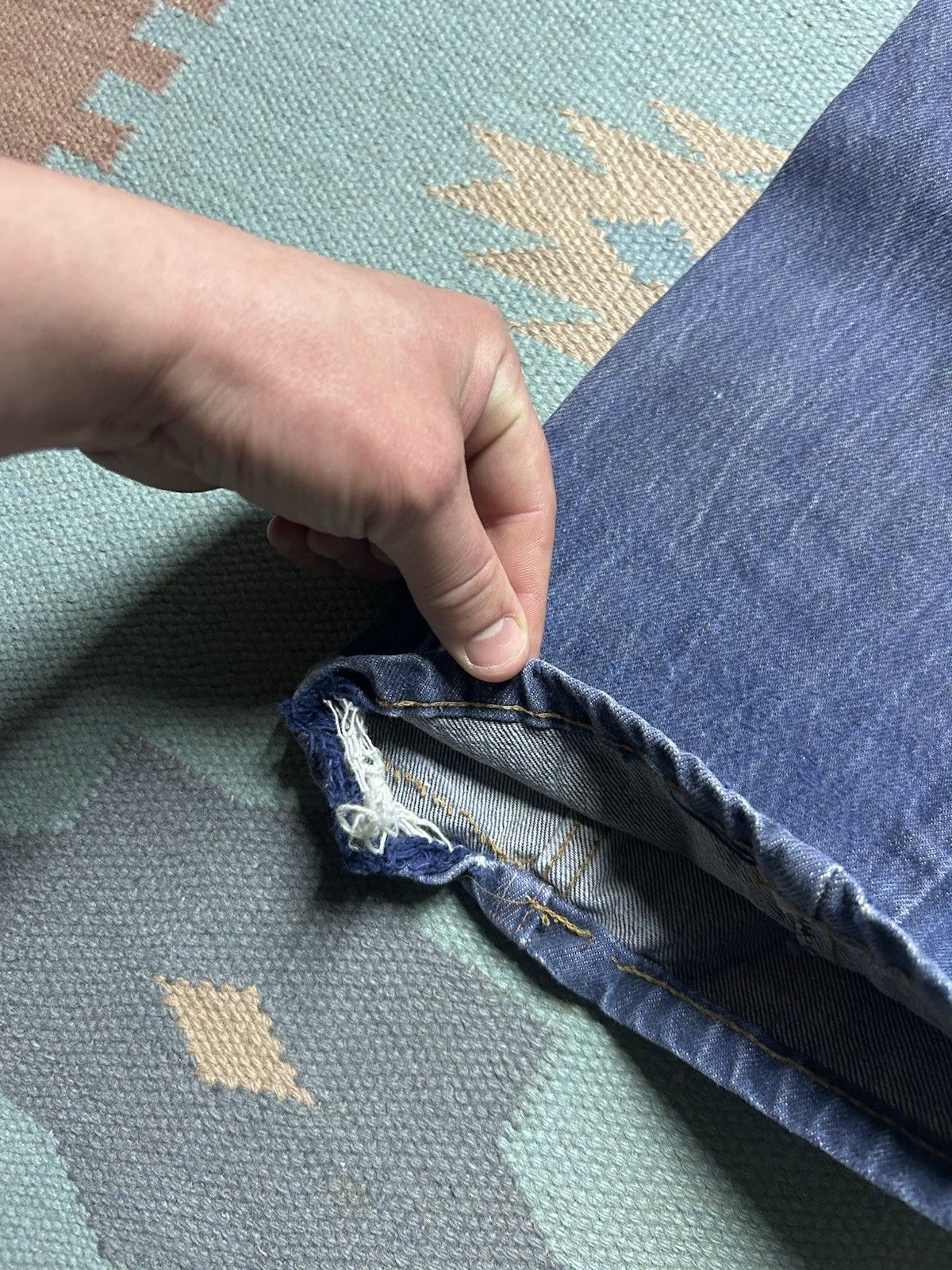 Vintage 70s bell bottom jeans flare leg twist cotton distress 32x31 Size US 32 / EU 48 - 2 Thumbnail