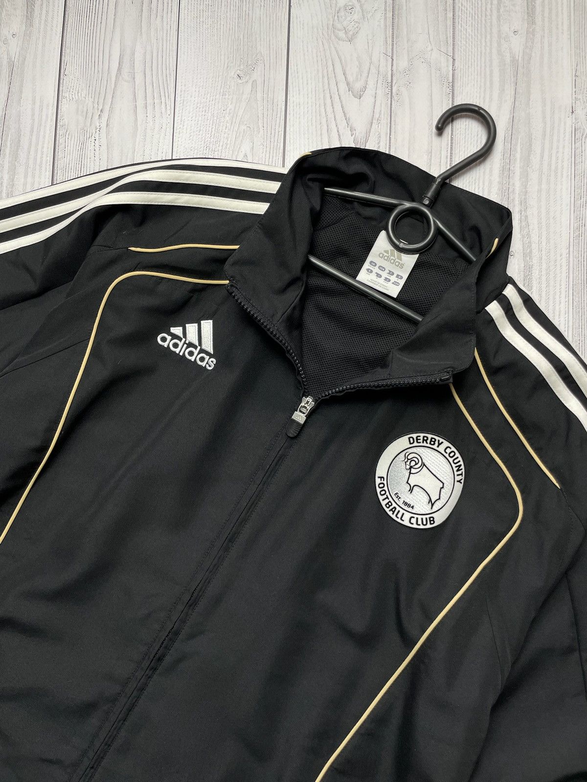 Adidas × Vintage Vintage Derby Country adidas soccer jacket size XL Size US XL / EU 56 / 4 - 2 Thumbnail
