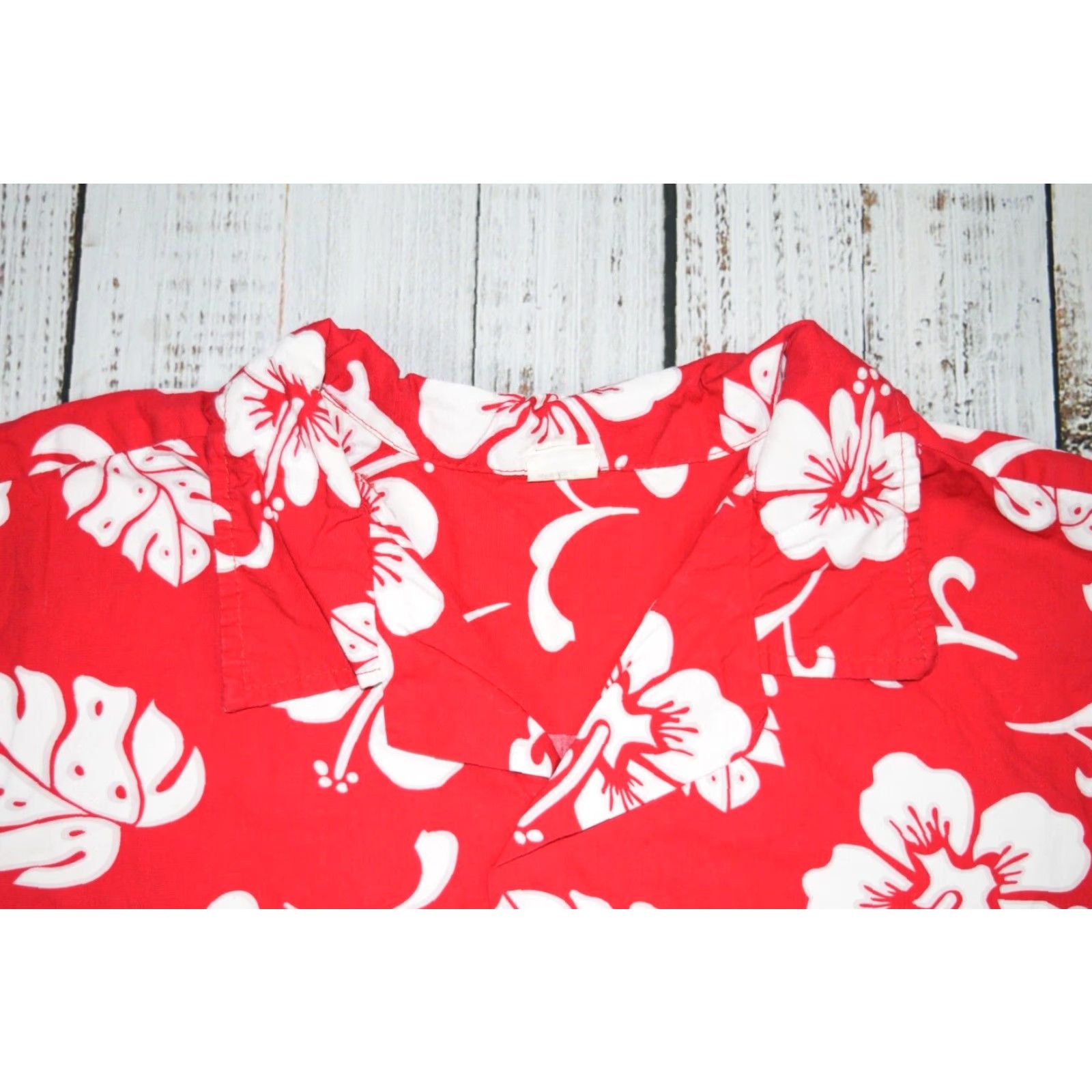 Vintage VINTAGE Palm Wave Hawaiian Camp Shirt Aloha Floral Red Hibiscus Classic Button M Mens Size US M / EU 48-50 / 2 - 5 Thumbnail