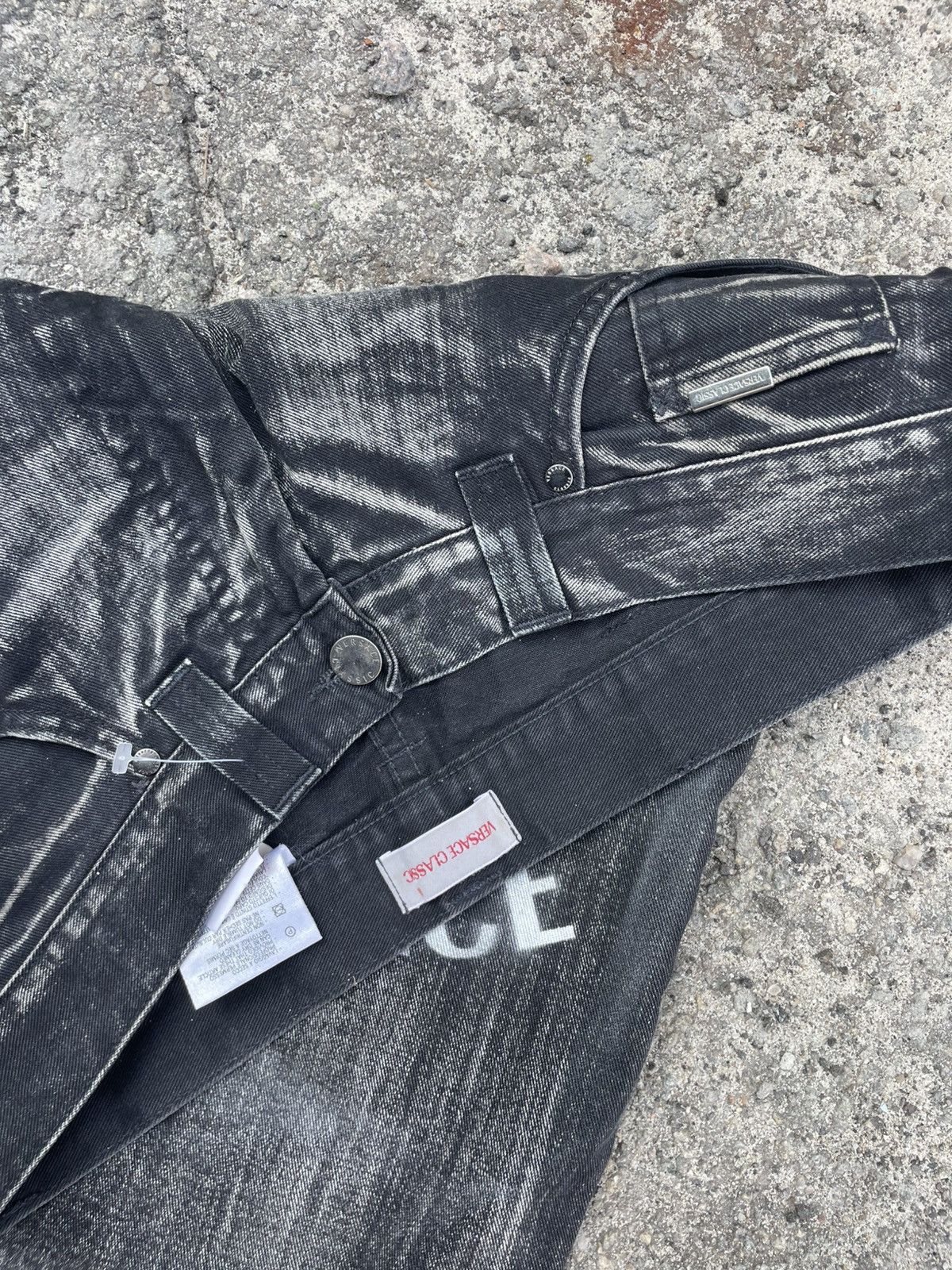 Versace Versace VJC cold desert chrome Barocco printed jeans distres Size US 34 / EU 50 - 5 Thumbnail