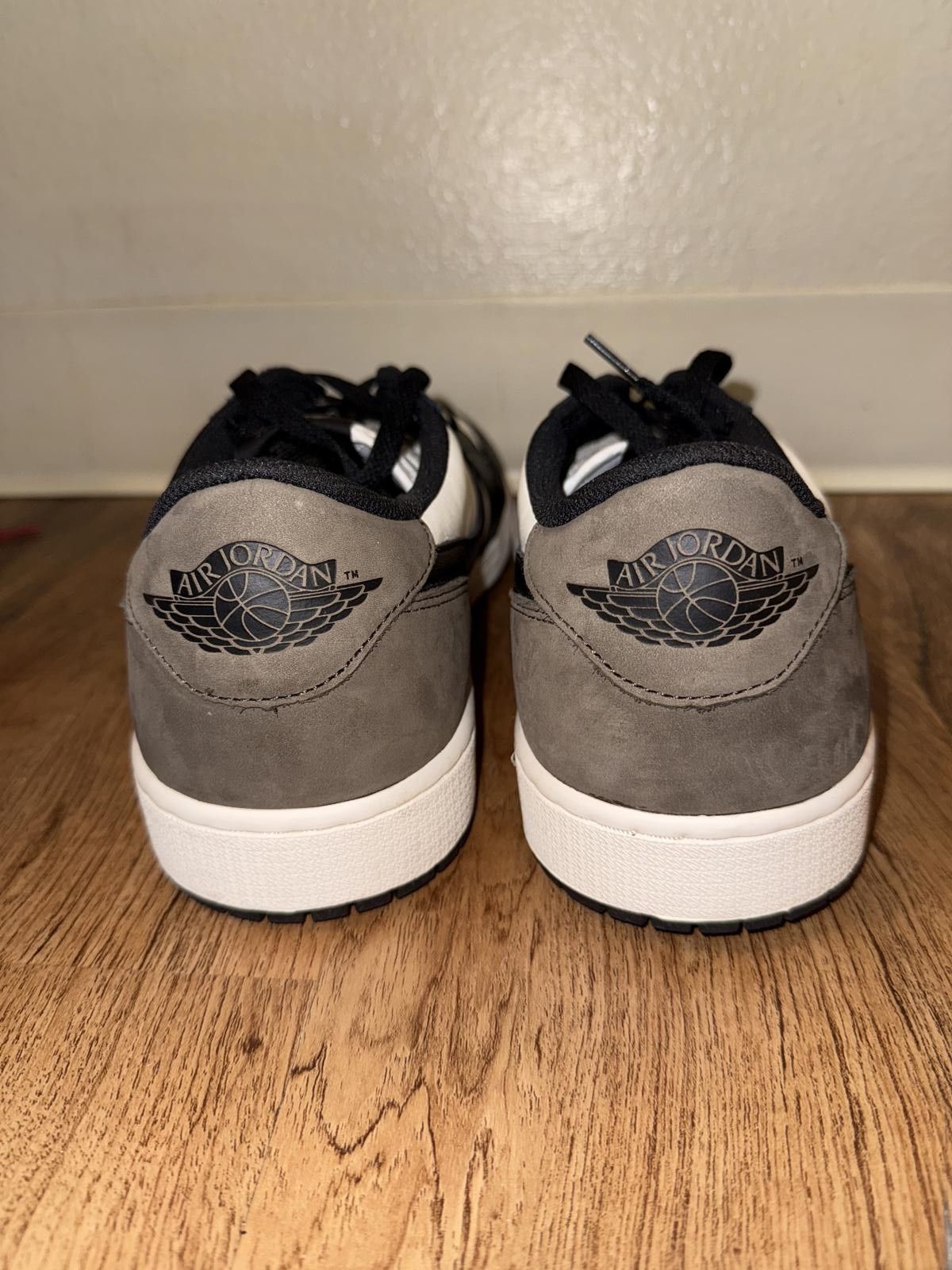 Nike Jordan 1 Retro Low OG Mocha Size US 15 / EU 48 - 4 Thumbnail