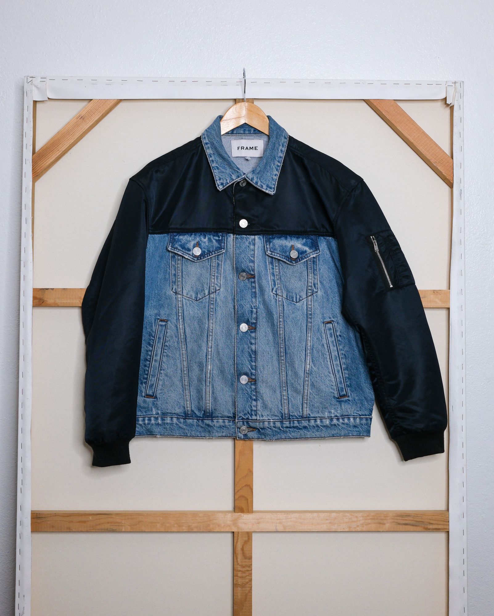 Frame Bomber Trucker Hybrid Jacket Sacai - Like Size US M / EU 48-50 / 2 - 1 Thumbnail
