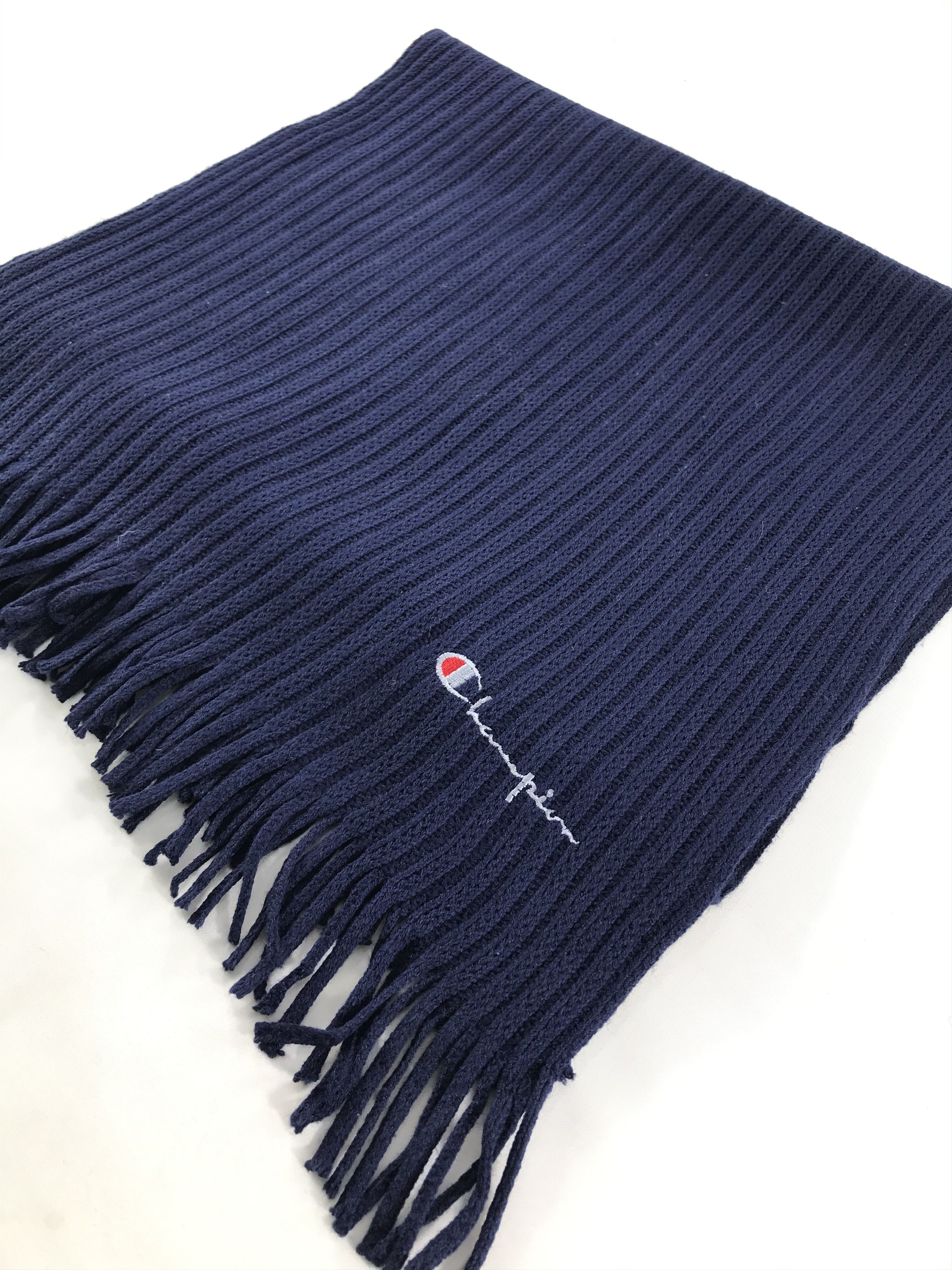 Champion Vintage Champion Scarf/Muffler/Neckwear MF1138 Size ONE SIZE - 3 Thumbnail
