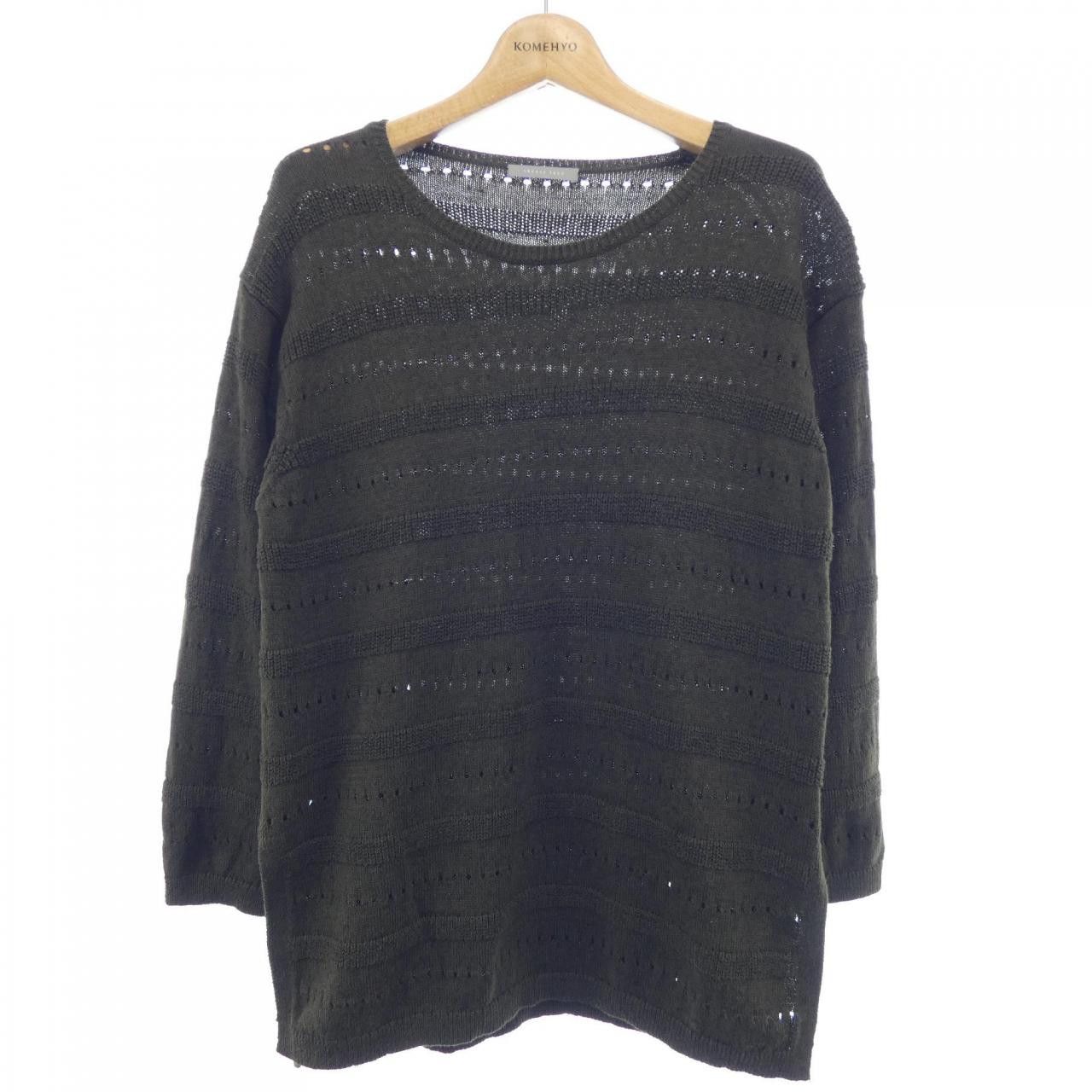 Theory Theory Theory luxe Knitwear Others Tops DUTY FREE for USA Size ONE SIZE - 1 Thumbnail