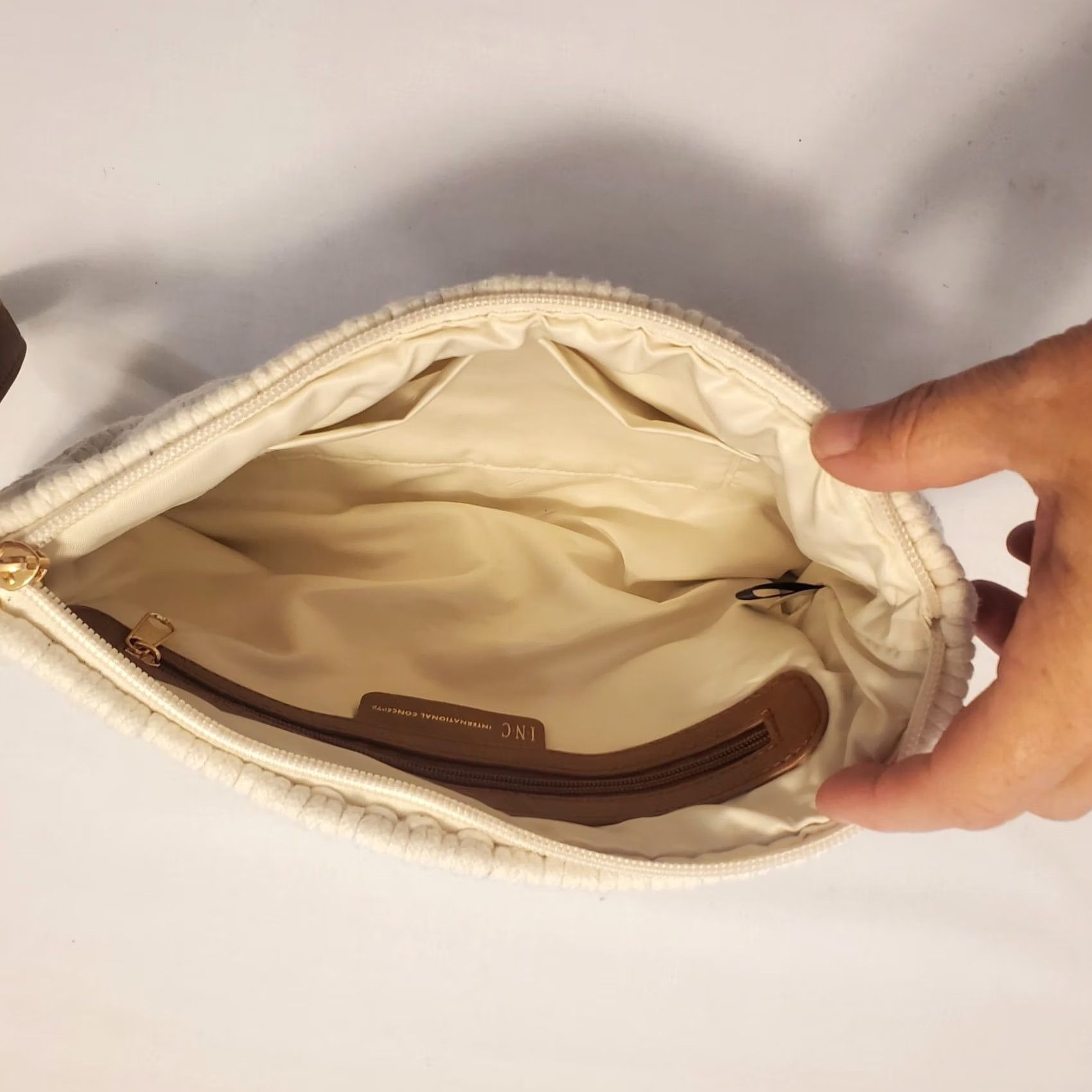 Vintage INC International Concepts White Macrame Faux Leather Wristlet Purse Hand Bag Clutch Womens Medium Brown Leather Wrist Strap Zip Bag Size ONE SIZE - 6 Thumbnail
