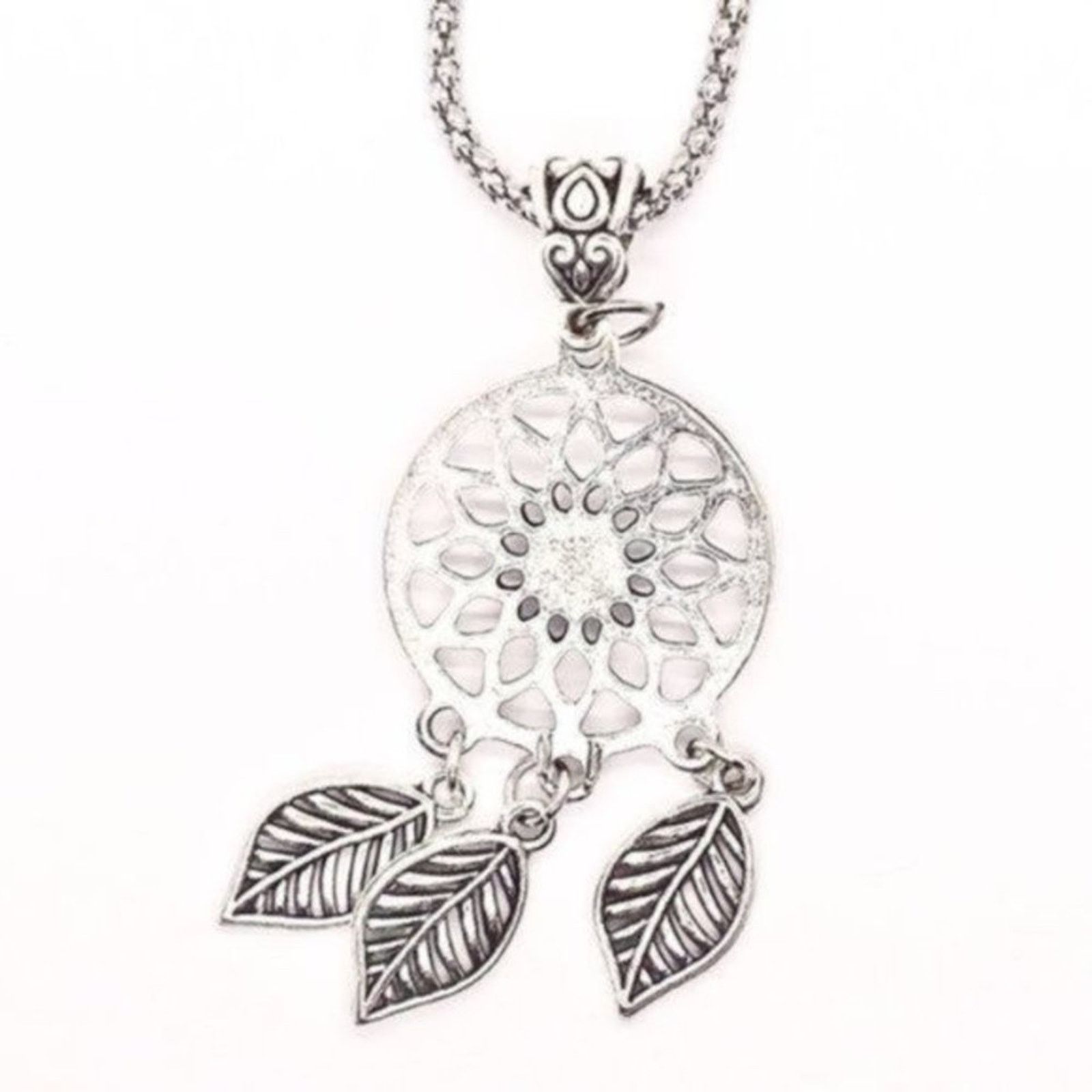 Boutique Moschino Silver Turquoise Dreamcatcher Feather Boho Necklace Size ONE SIZE - 5 Thumbnail
