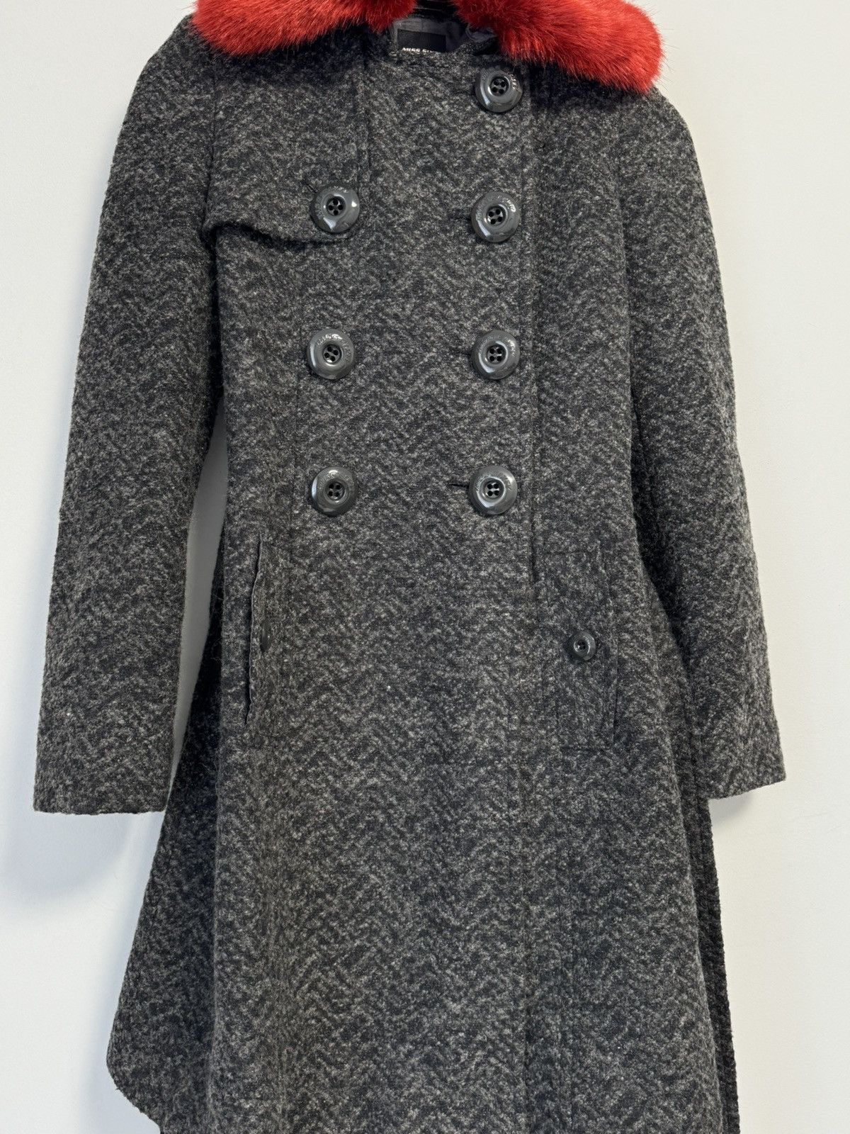 Miss Sixty Miss Sixty Women’s Gray Coat Red Faux Collar Double Breasted Size S / US 4 / IT 40 - 8 Thumbnail
