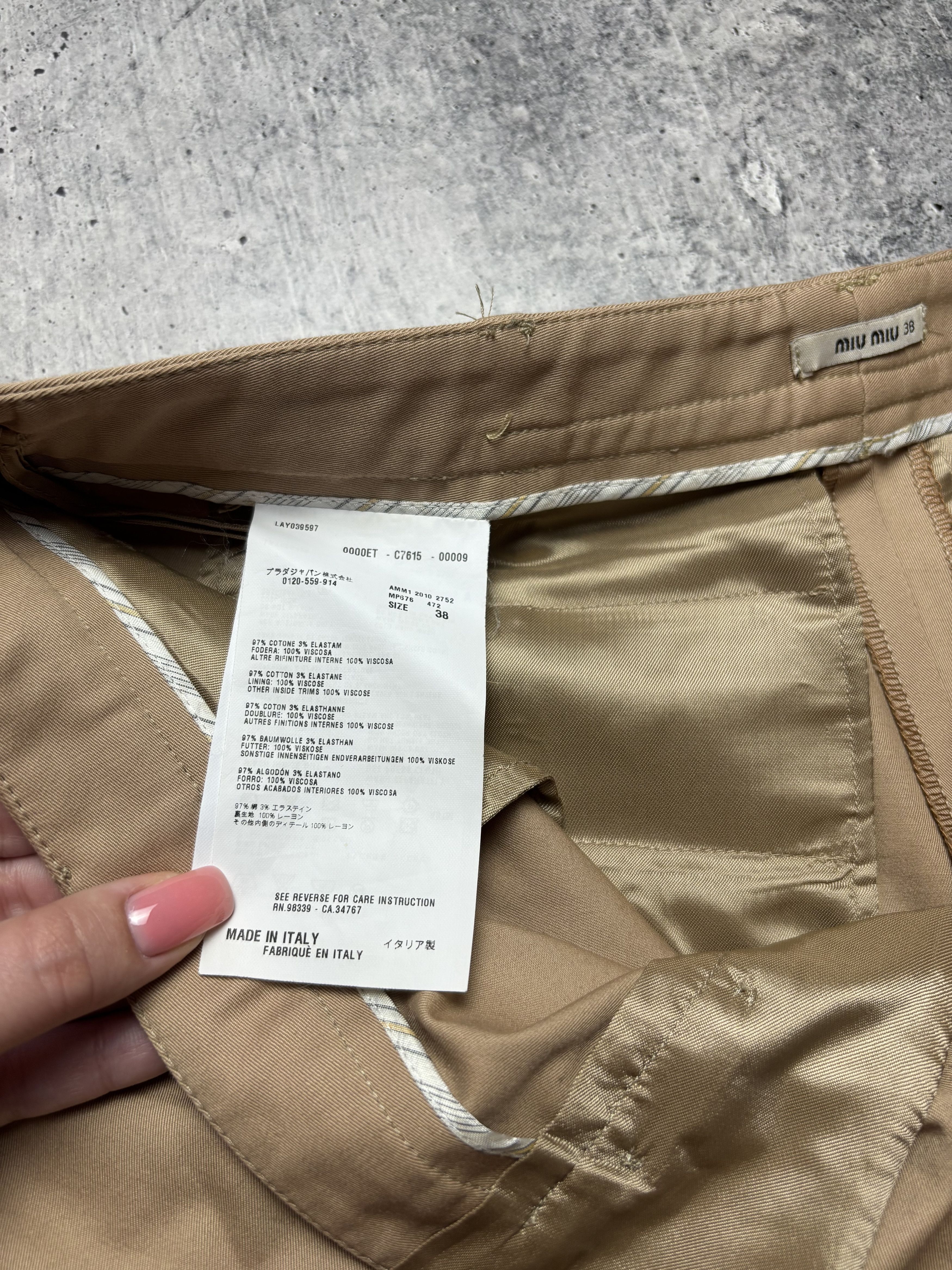 Miu Miu Miu Miu Bermuda Shorts Size IT 38 Size 26" / US 2 / IT 38 - 5 Thumbnail