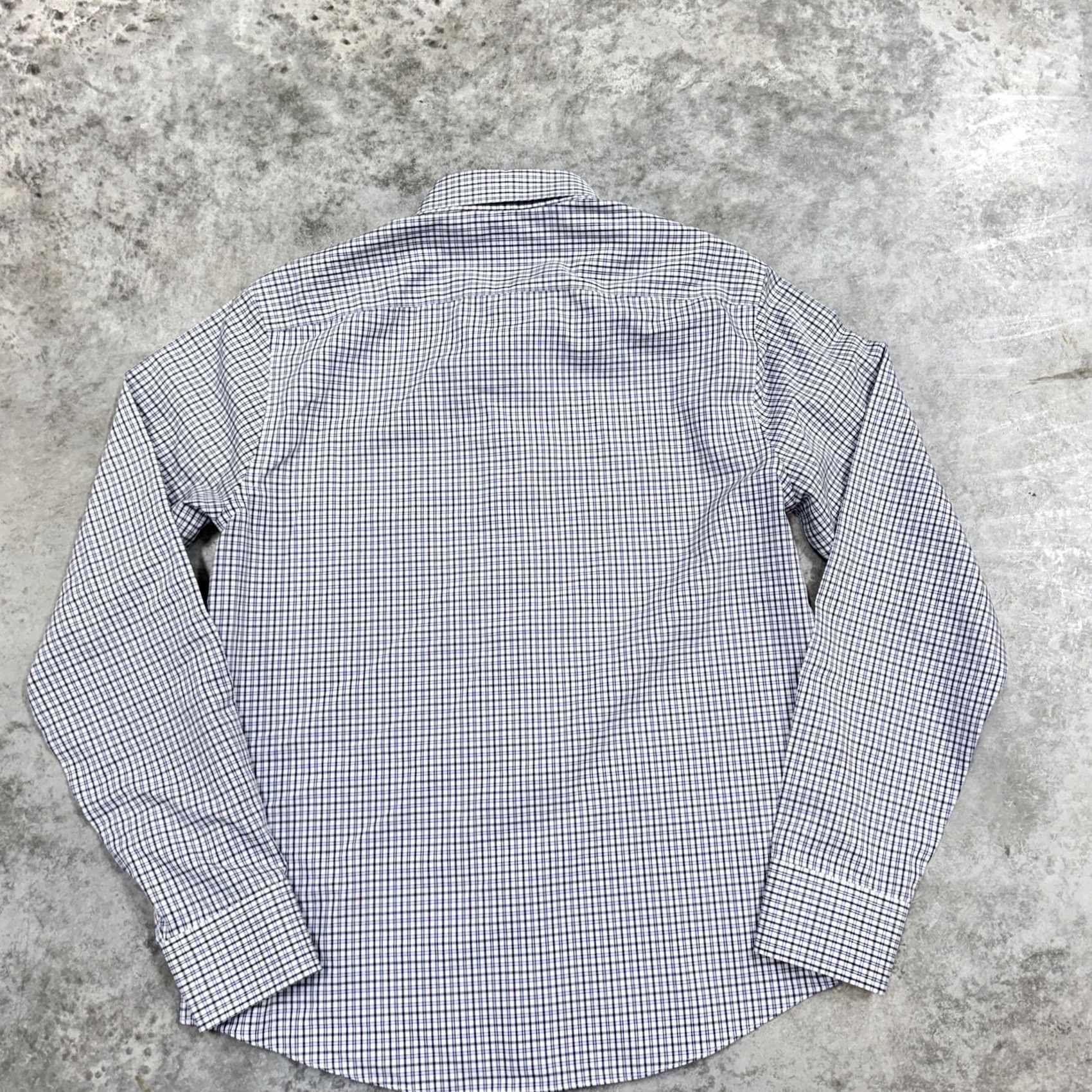 UNTUCKit UNTUCKit Shirt Mens Medium Blue Check Button-Down Long Sleeve Wrinkle Free Size US M / EU 48-50 / 2 - 4 Thumbnail
